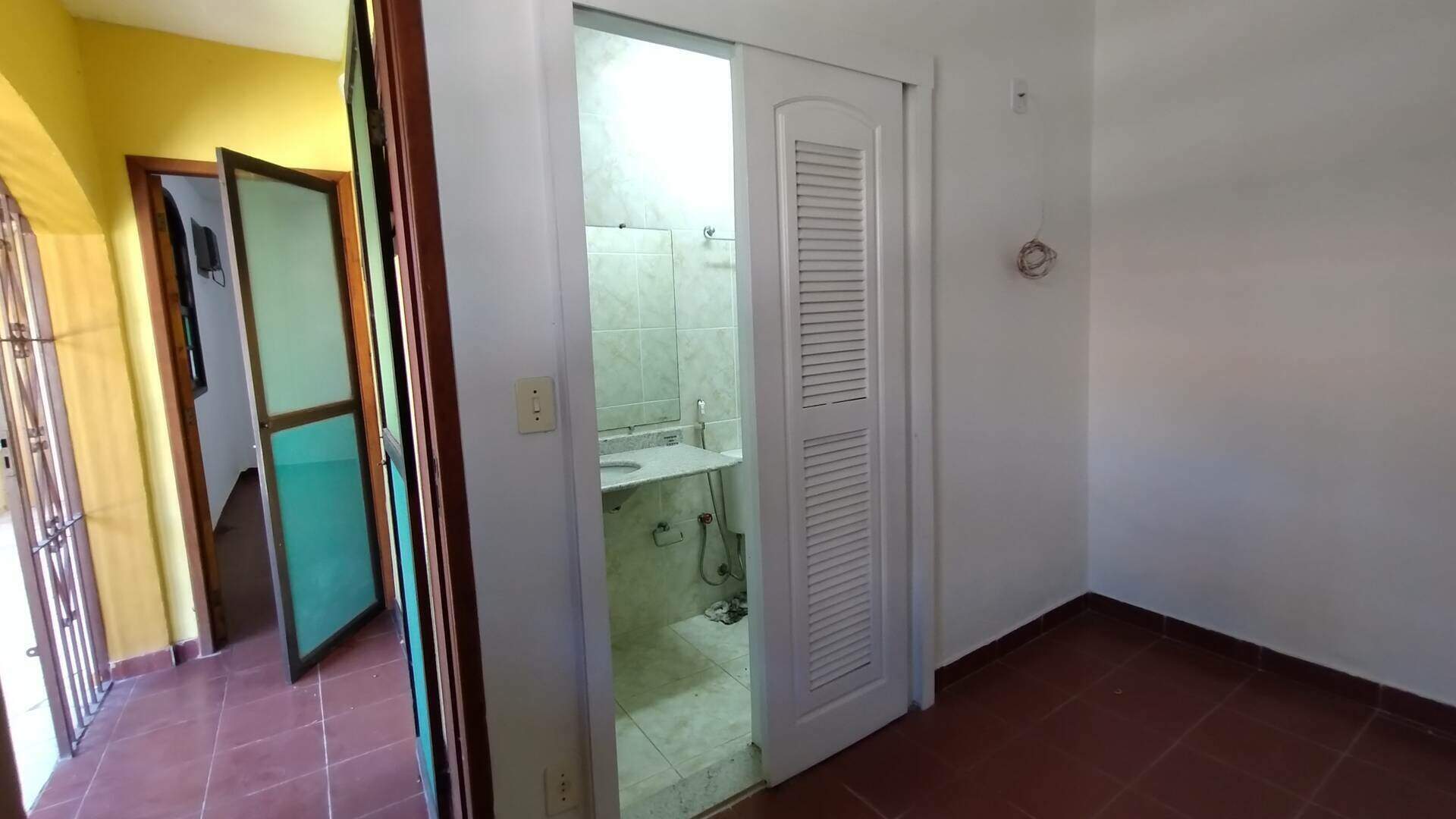 Casa à venda com 4 quartos, 60m² - Foto 21
