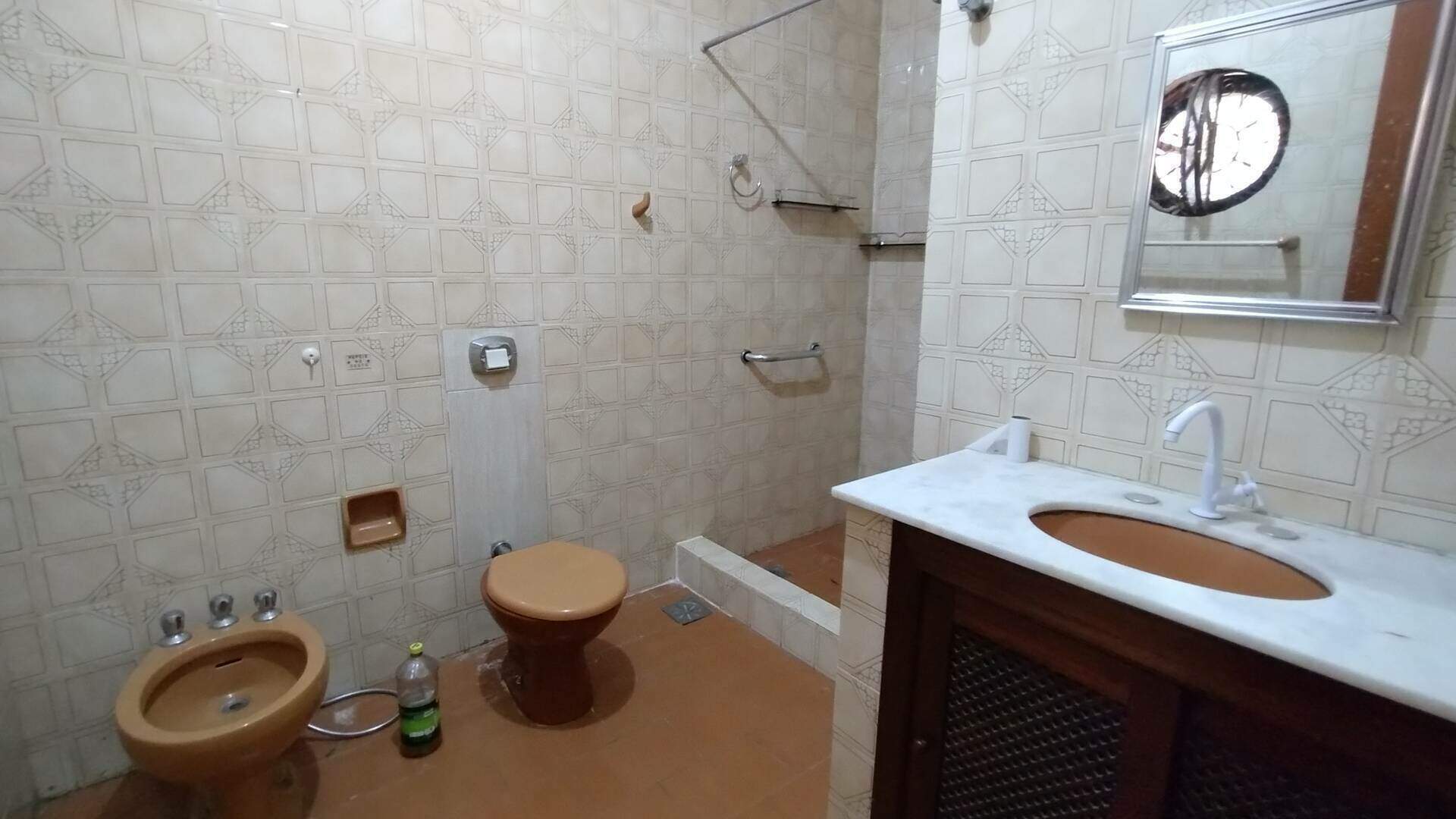 Casa à venda com 4 quartos, 60m² - Foto 39