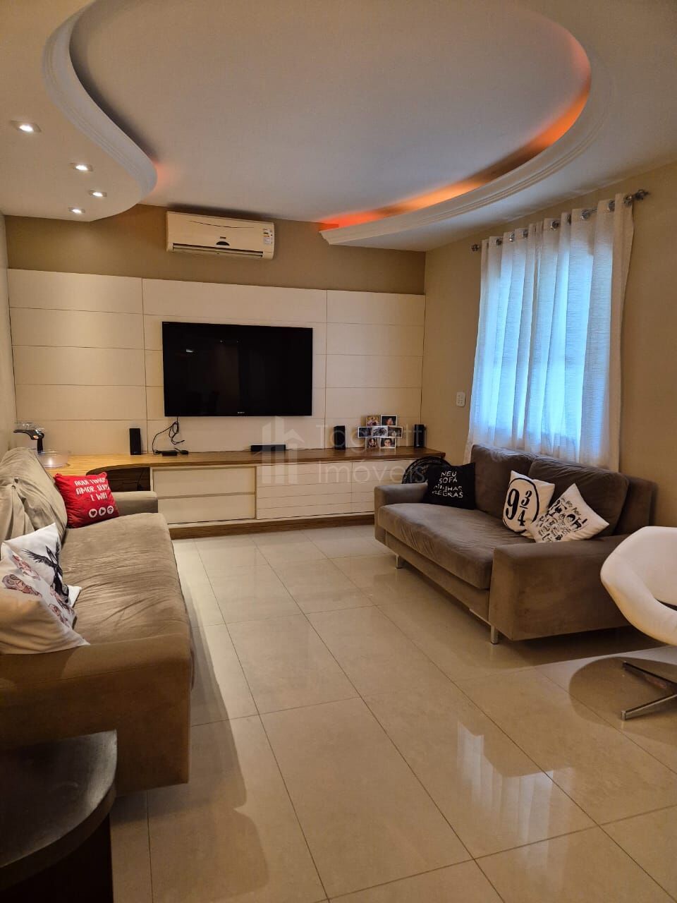 Casa, 4 quartos, 264 m² - Foto 35