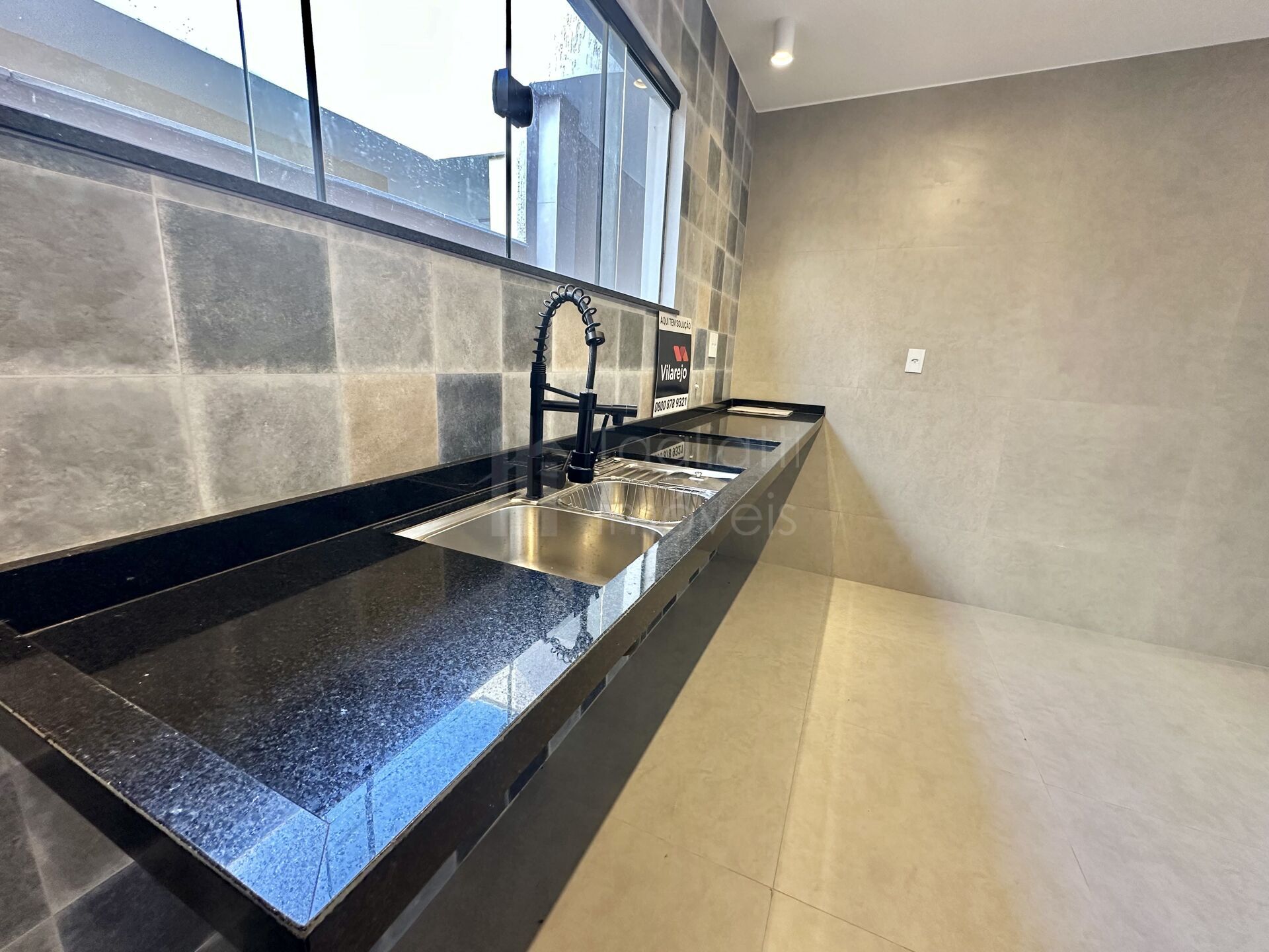 Casa à venda com 3 quartos, 113m² - Foto 11