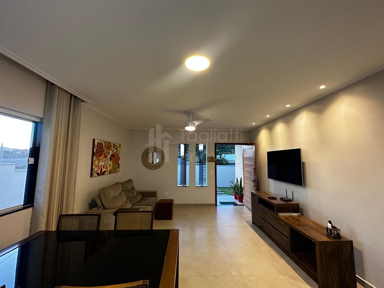 Casa à venda com 2 quartos, 110m² - Foto 6