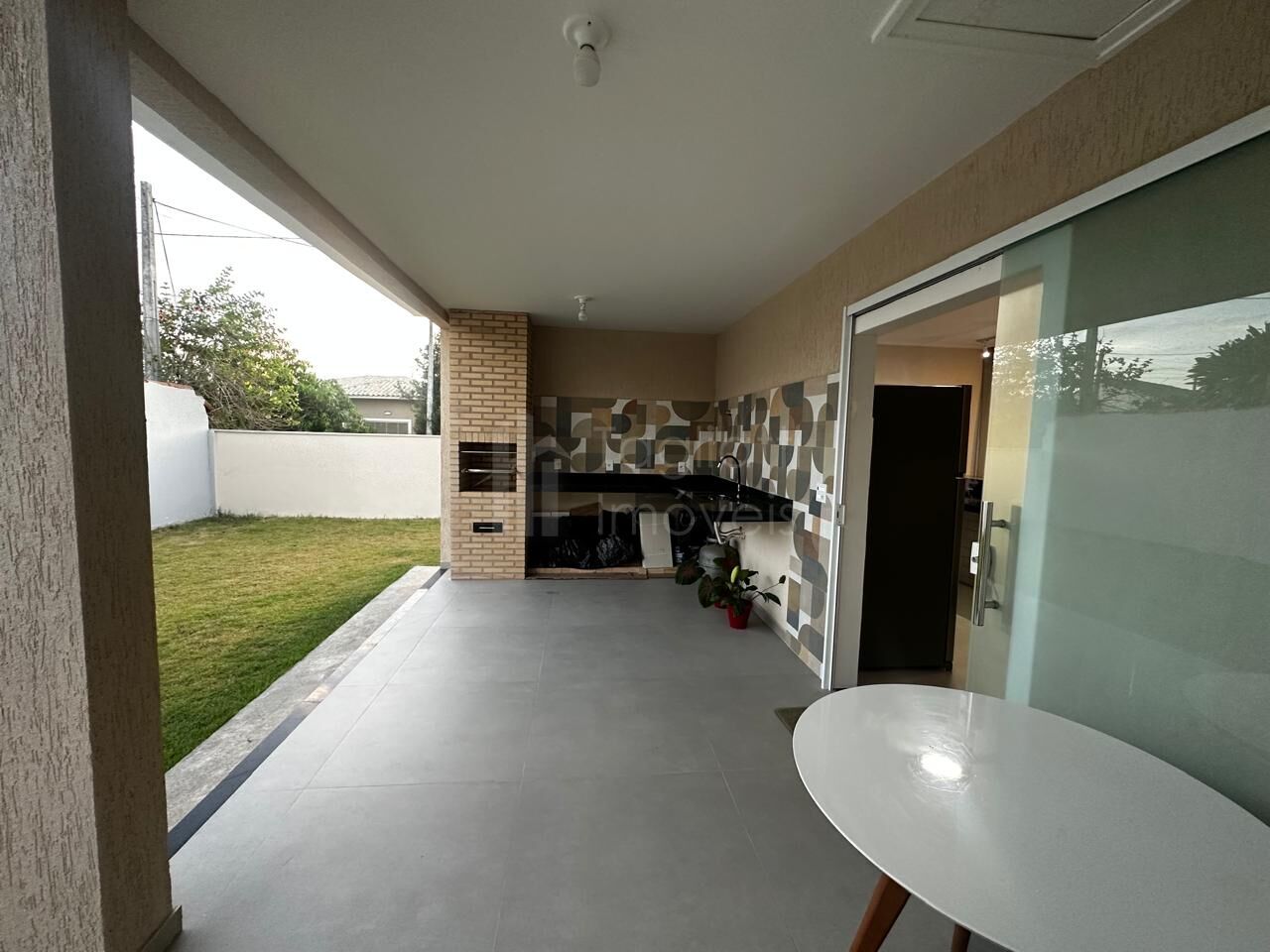 Casa à venda com 2 quartos, 110m² - Foto 24