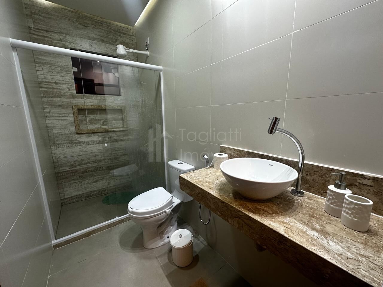 Casa à venda com 2 quartos, 110m² - Foto 18