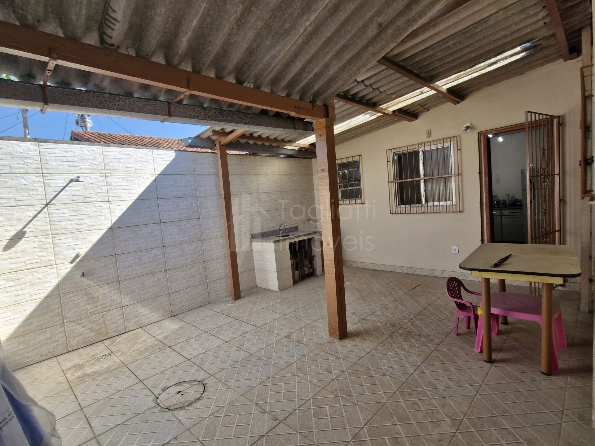 Casa à venda com 2 quartos, 30m² - Foto 17