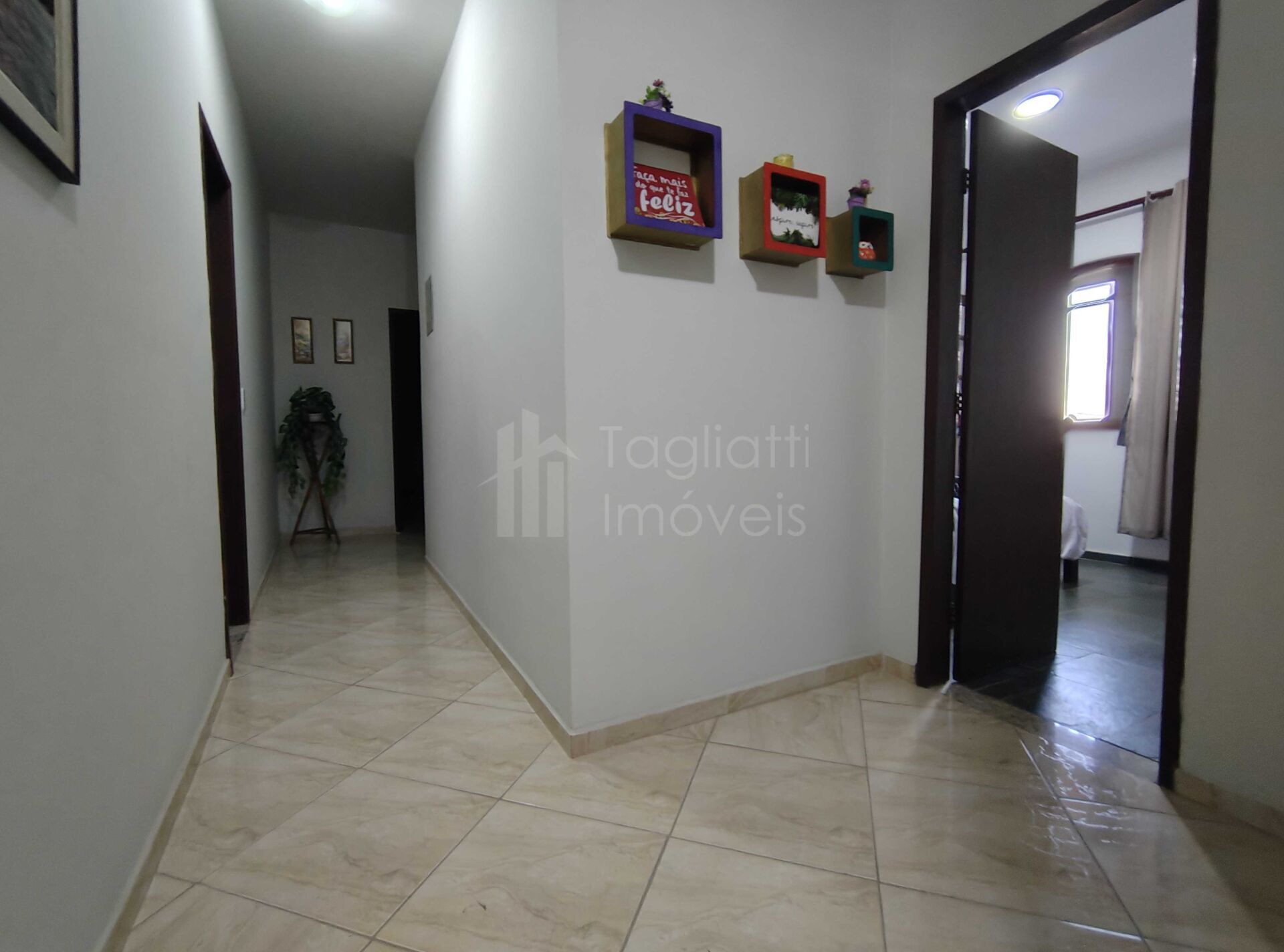 Casa à venda com 7 quartos, 402m² - Foto 6