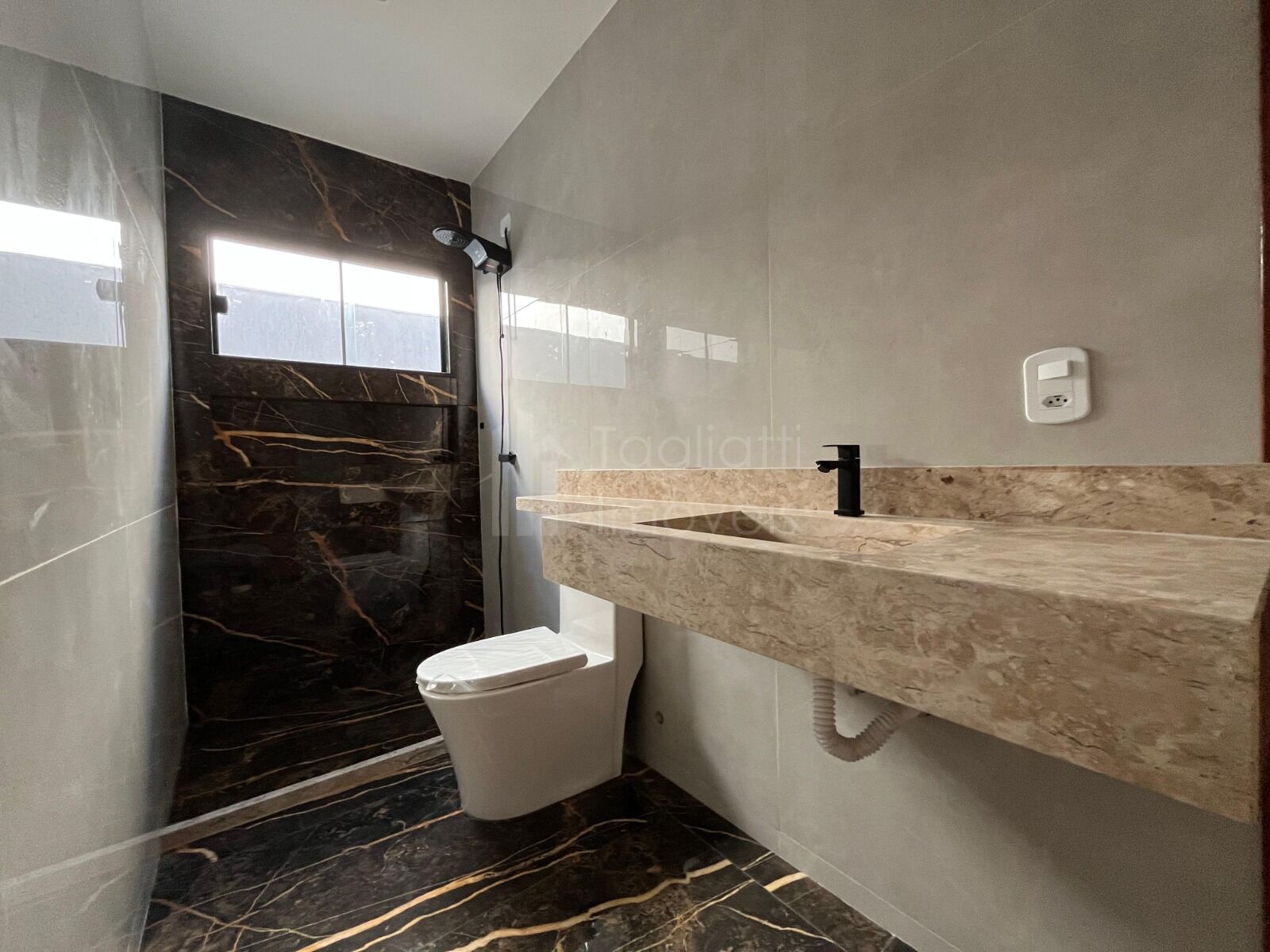 Casa à venda com 2 quartos, 163m² - Foto 7
