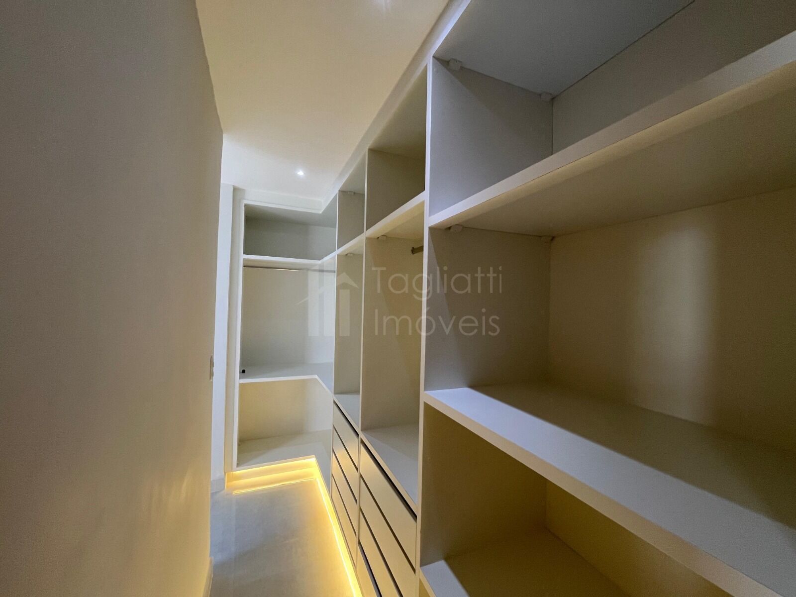 Casa à venda com 2 quartos, 163m² - Foto 14