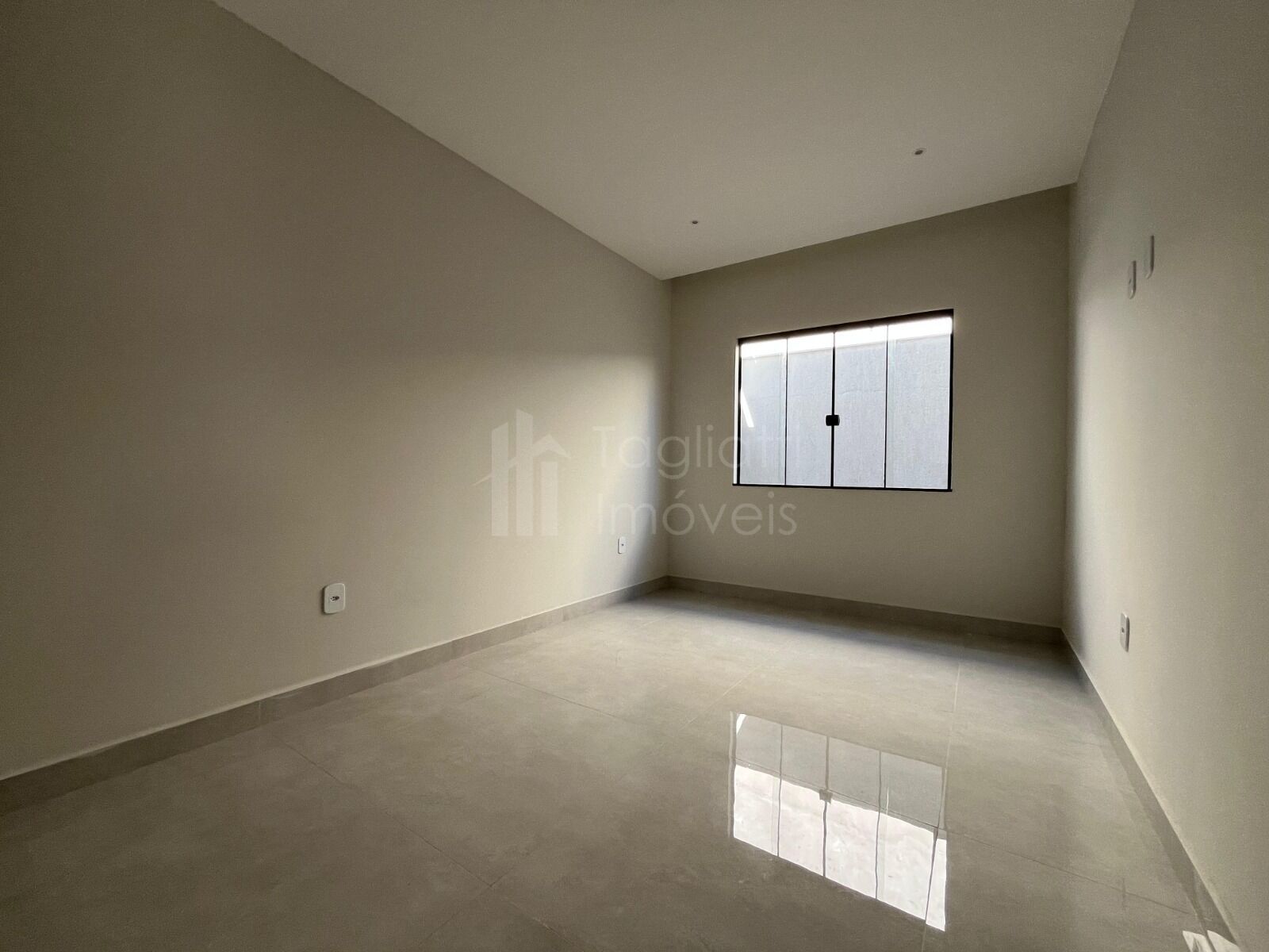 Casa à venda com 2 quartos, 163m² - Foto 11