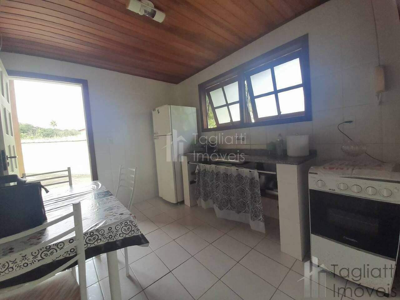 Casa de Condomínio à venda com 2 quartos, 50m² - Foto 19