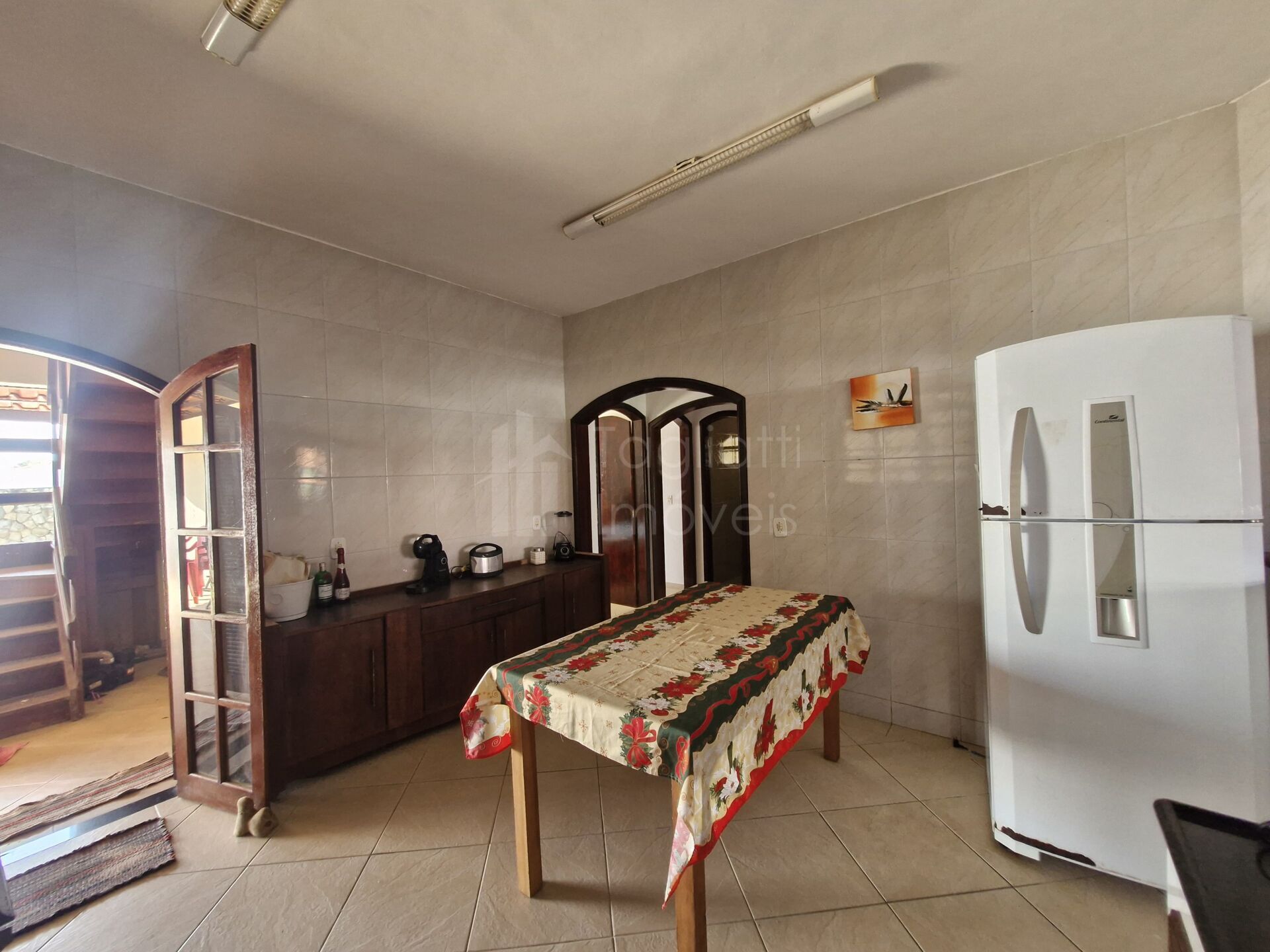 Casa à venda com 3 quartos, 350m² - Foto 8