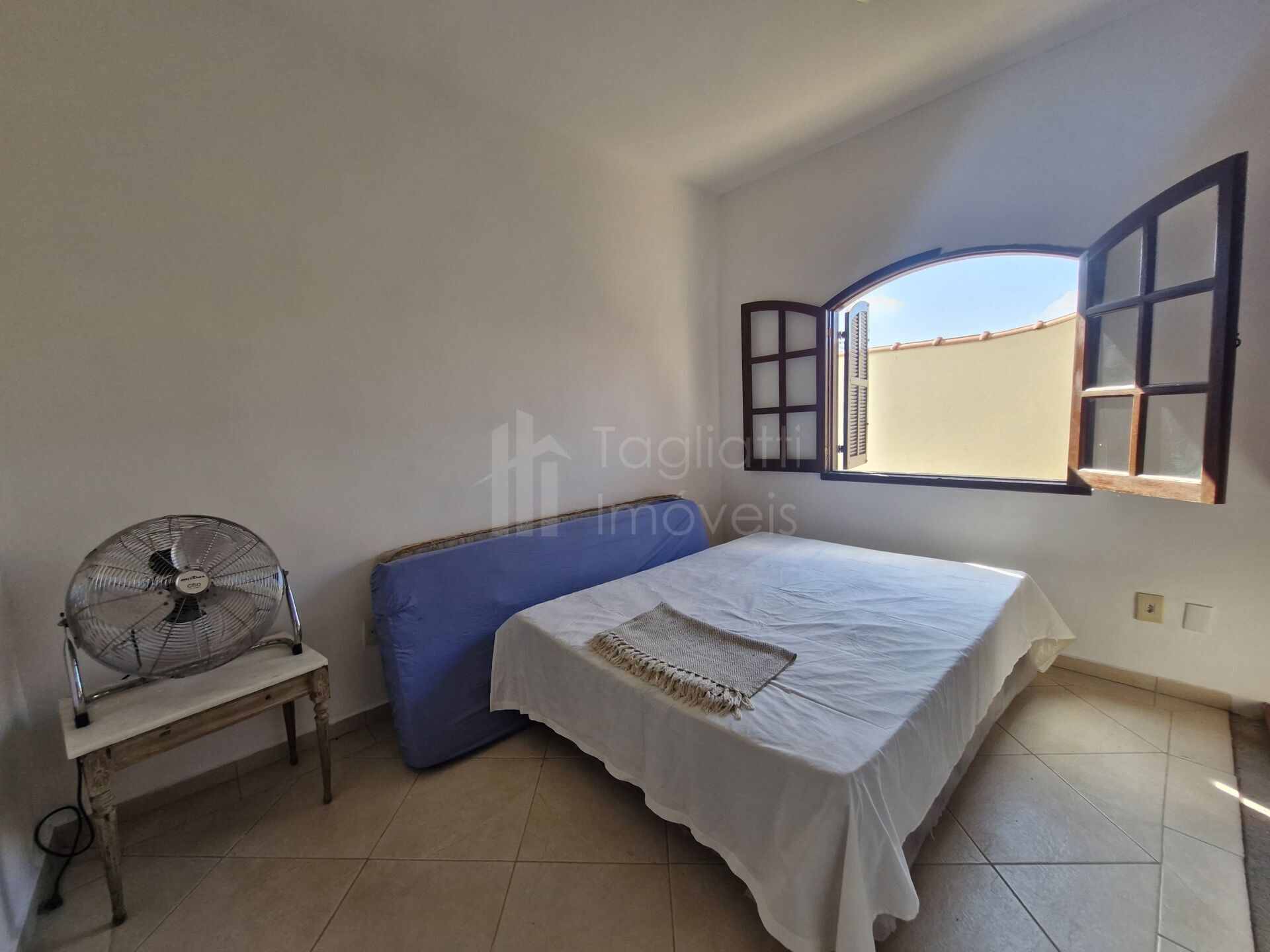 Casa à venda com 3 quartos, 350m² - Foto 16