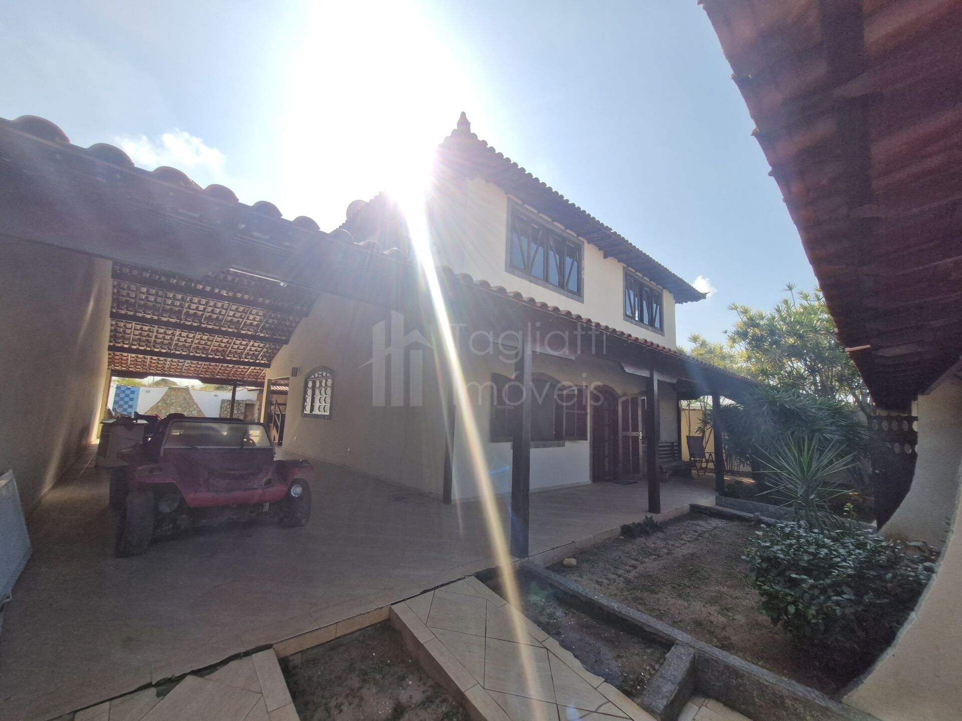 Casa à venda com 3 quartos, 350m² - Foto 2