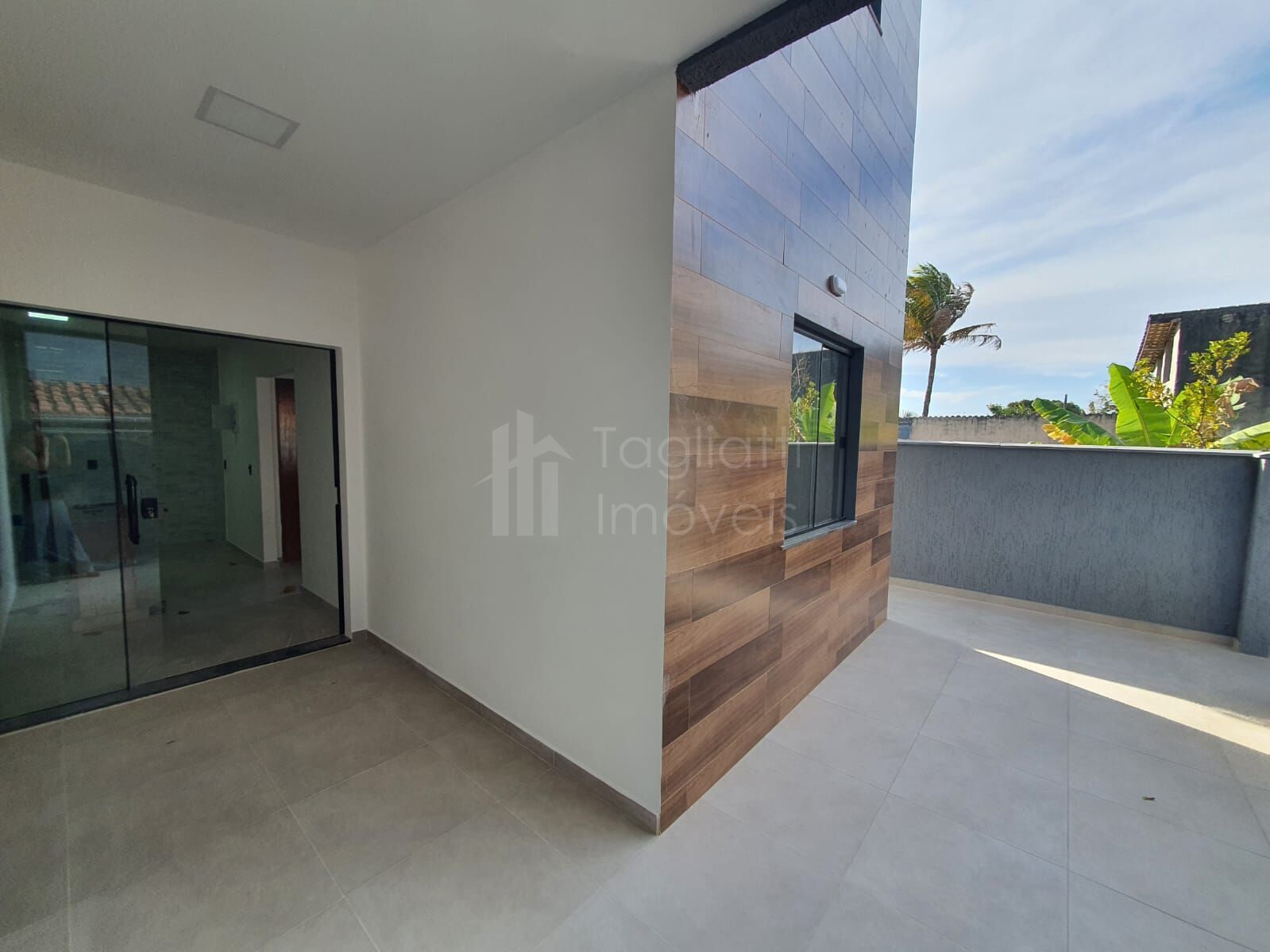 Casa para alugar com 2 quartos, 60m² - Foto 1