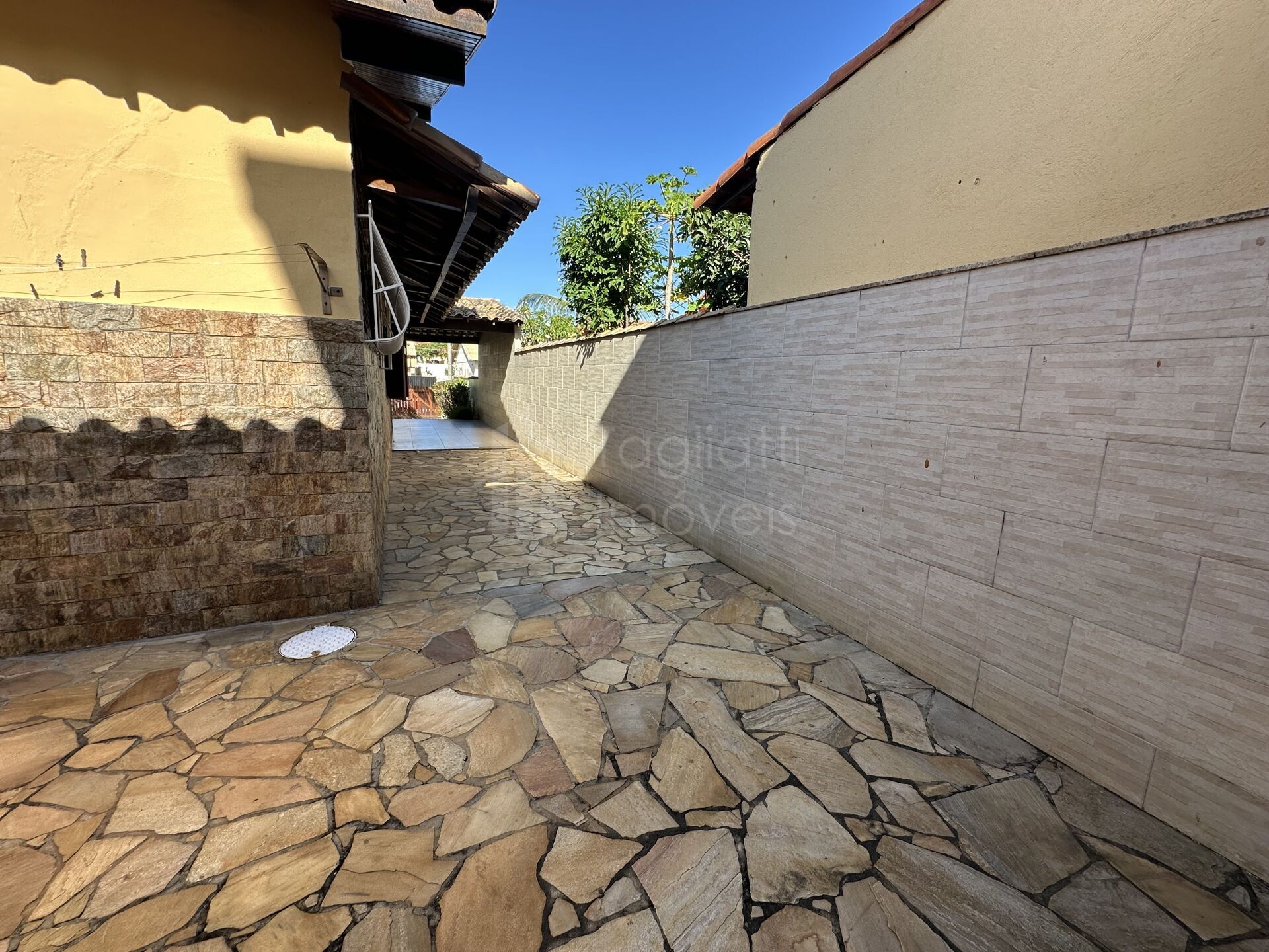 Casa à venda com 3 quartos, 211m² - Foto 18