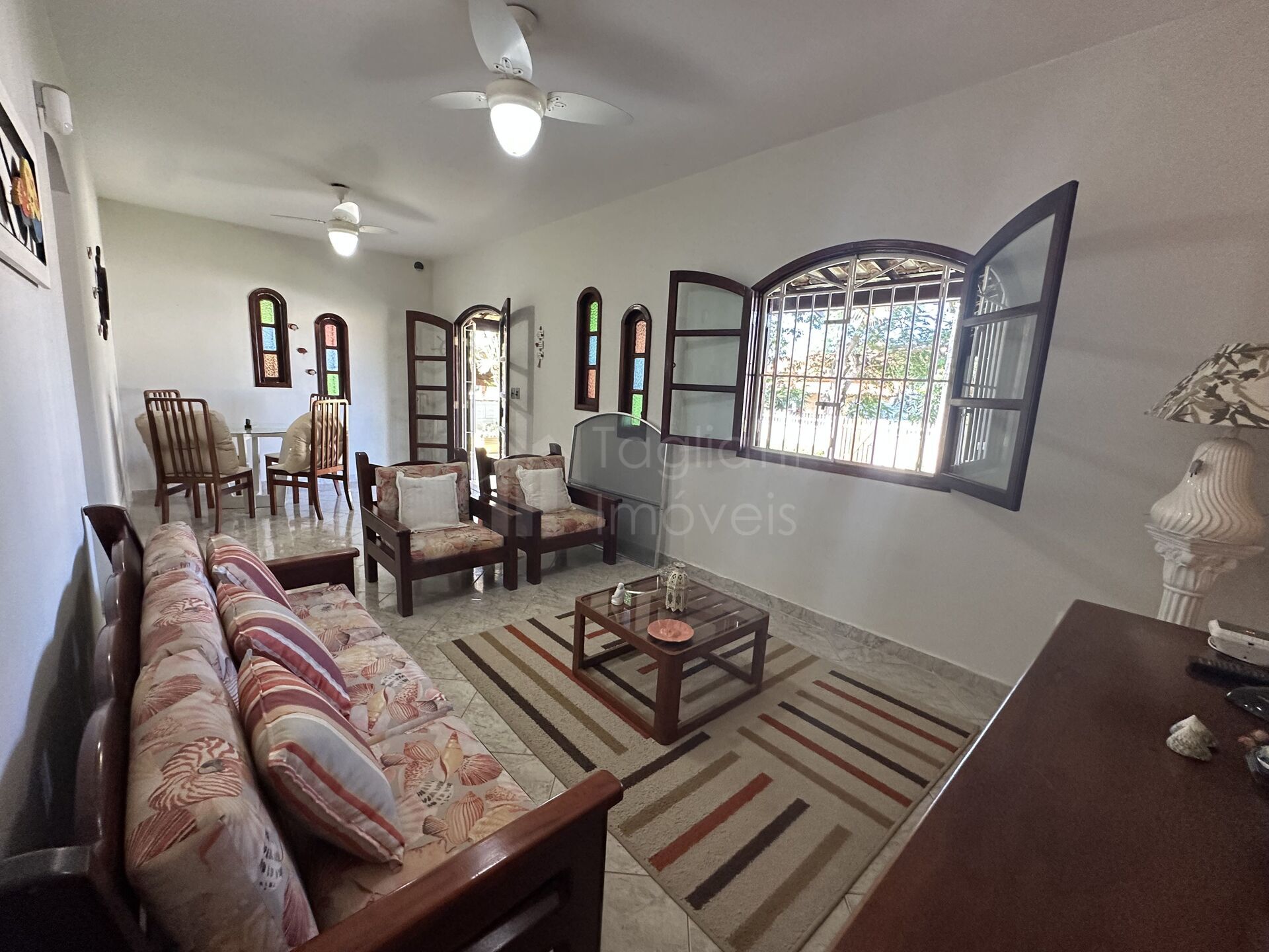 Casa à venda com 3 quartos, 211m² - Foto 12