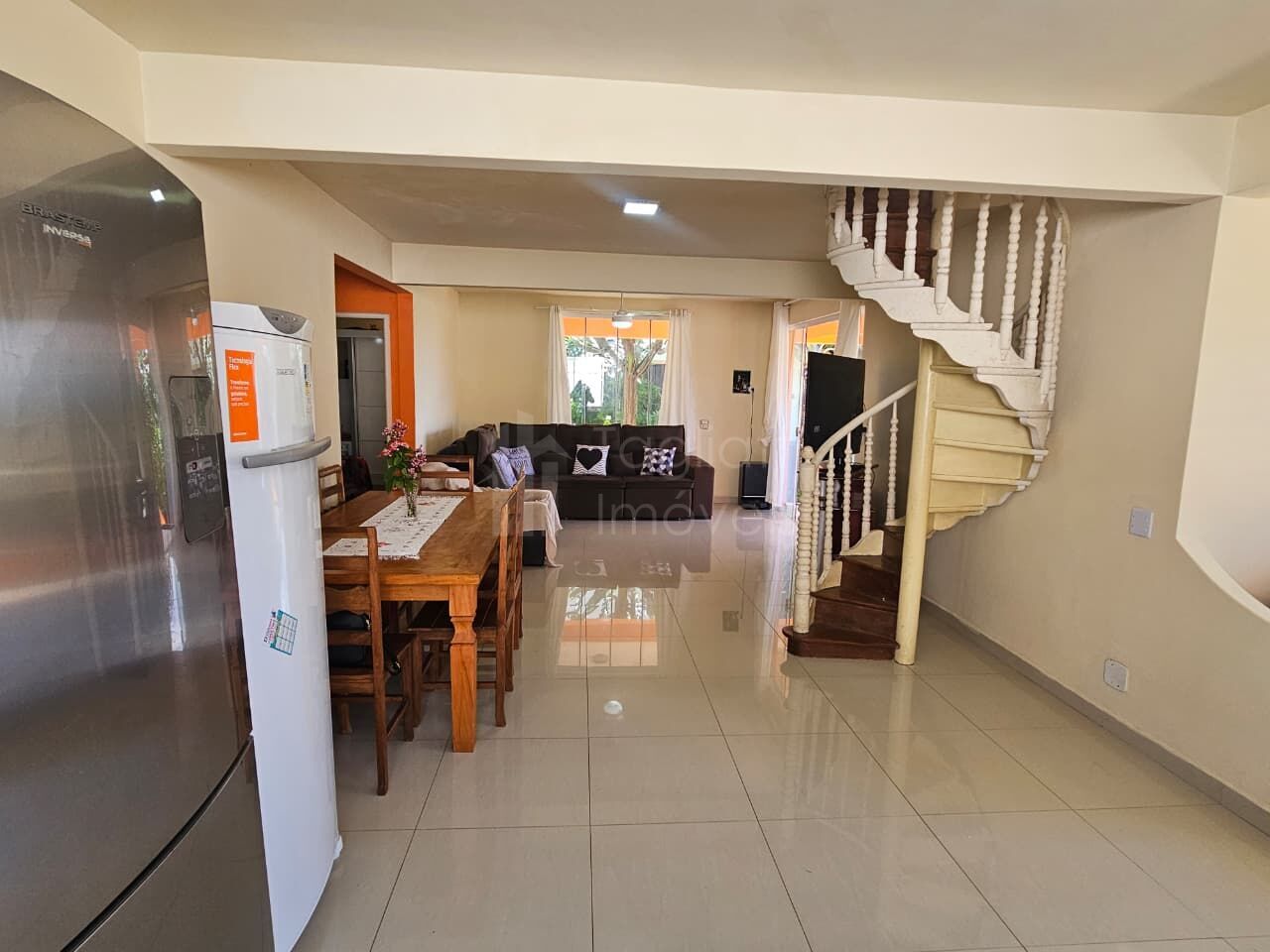 Casa, 4 quartos, 136 m² - Foto 4