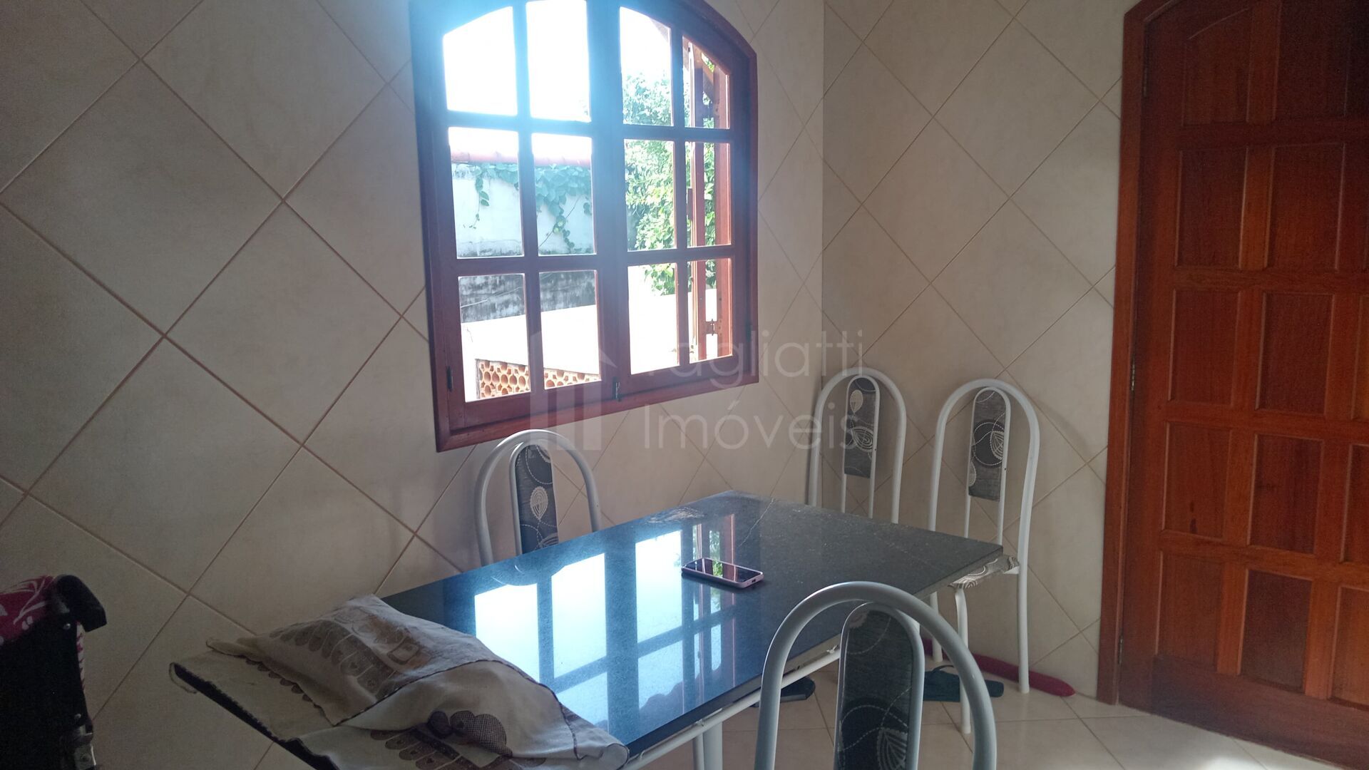 Casa à venda com 2 quartos, 96m² - Foto 6