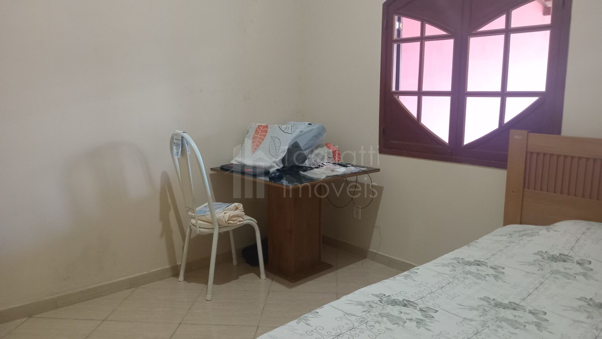 Casa à venda com 2 quartos, 96m² - Foto 8
