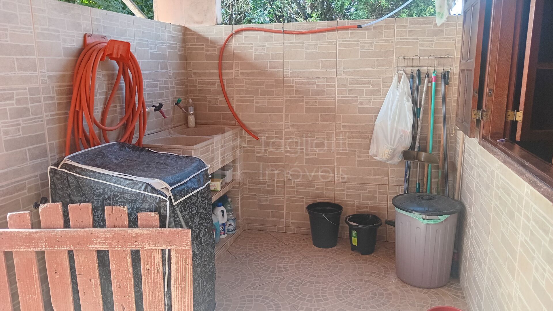 Casa à venda com 2 quartos, 96m² - Foto 7