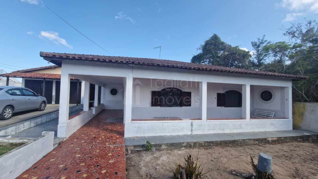 Casa à venda com 3 quartos, 220m² - Foto 3
