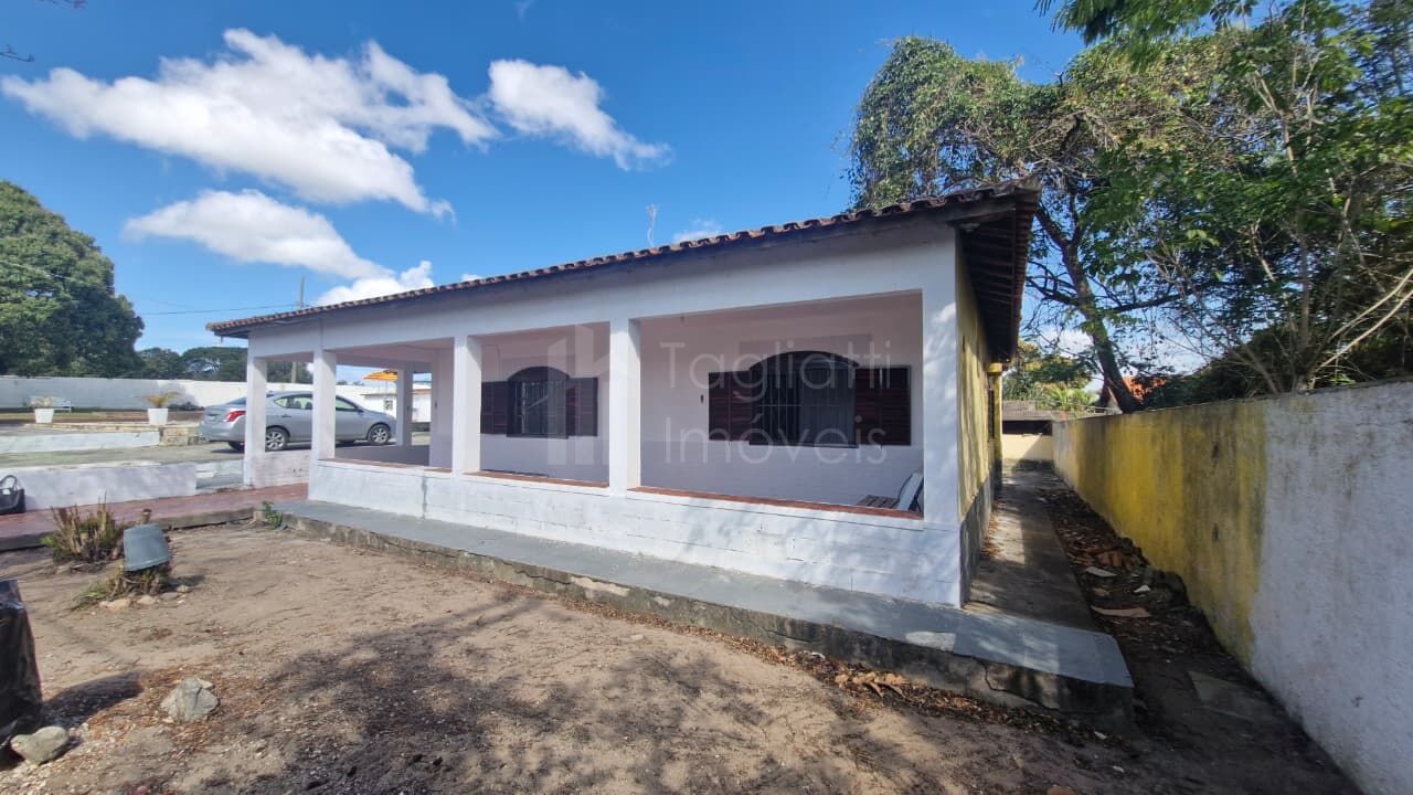 Casa à venda com 3 quartos, 220m² - Foto 4