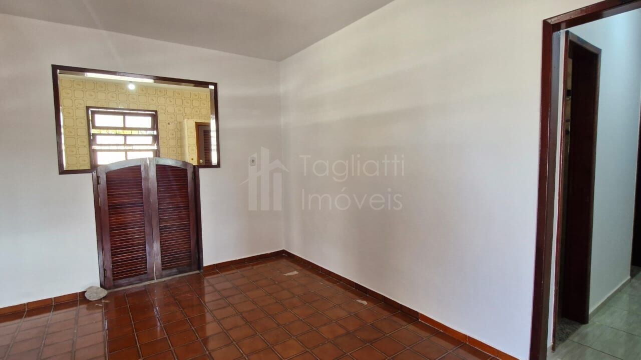 Casa à venda com 3 quartos, 220m² - Foto 10