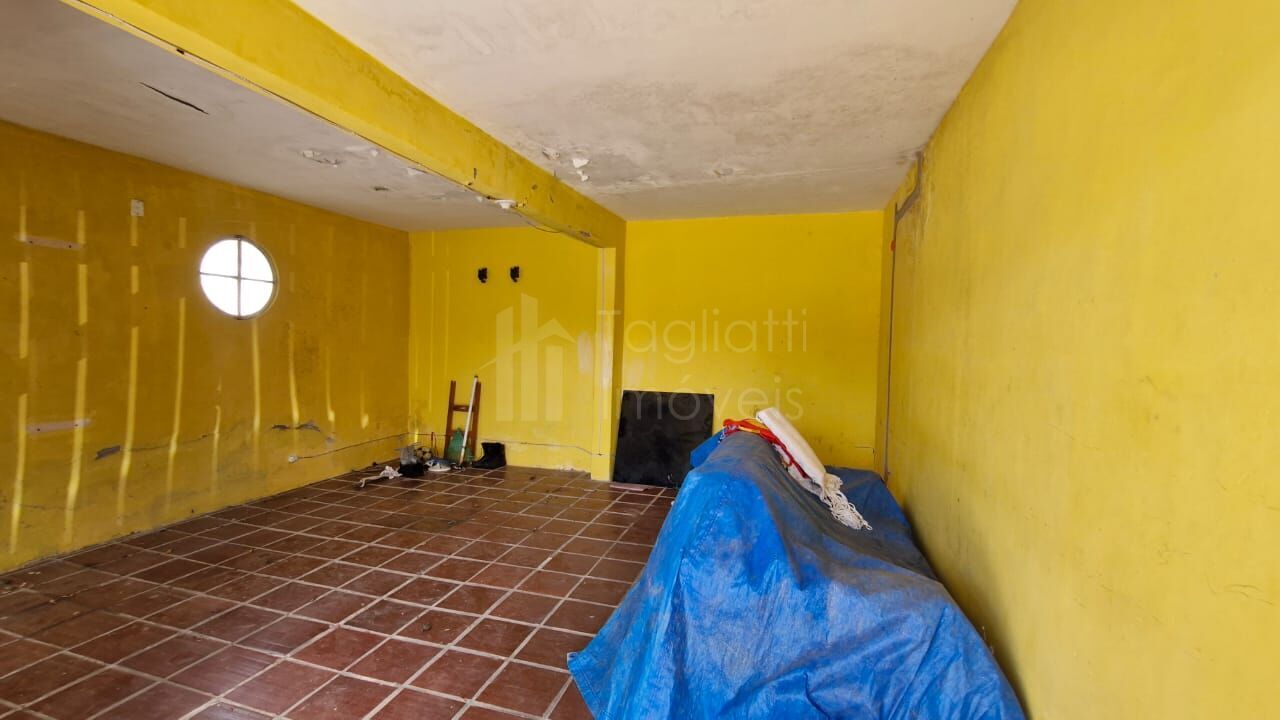Casa à venda com 3 quartos, 220m² - Foto 22