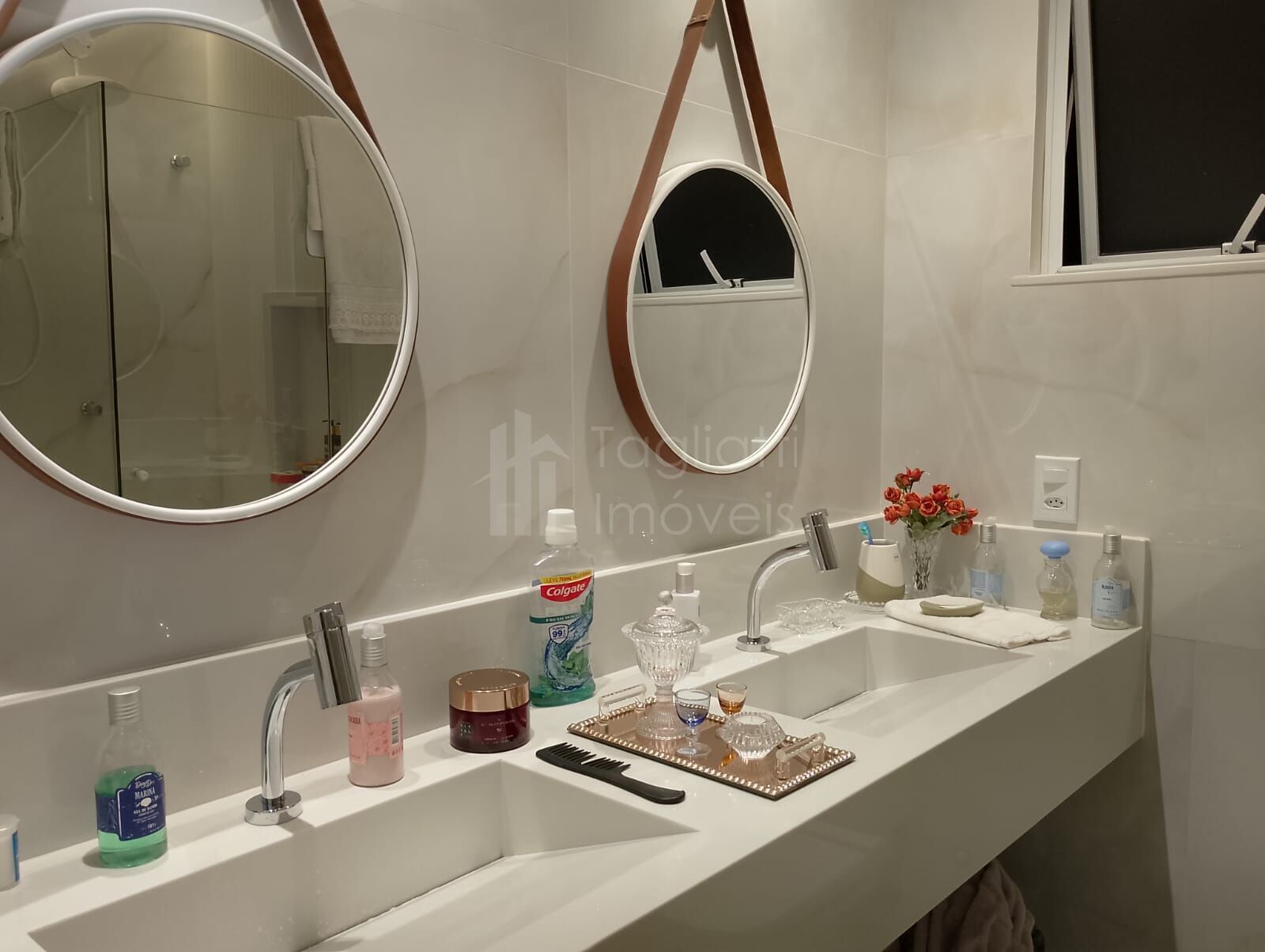 Casa à venda com 3 quartos, 250m² - Foto 14