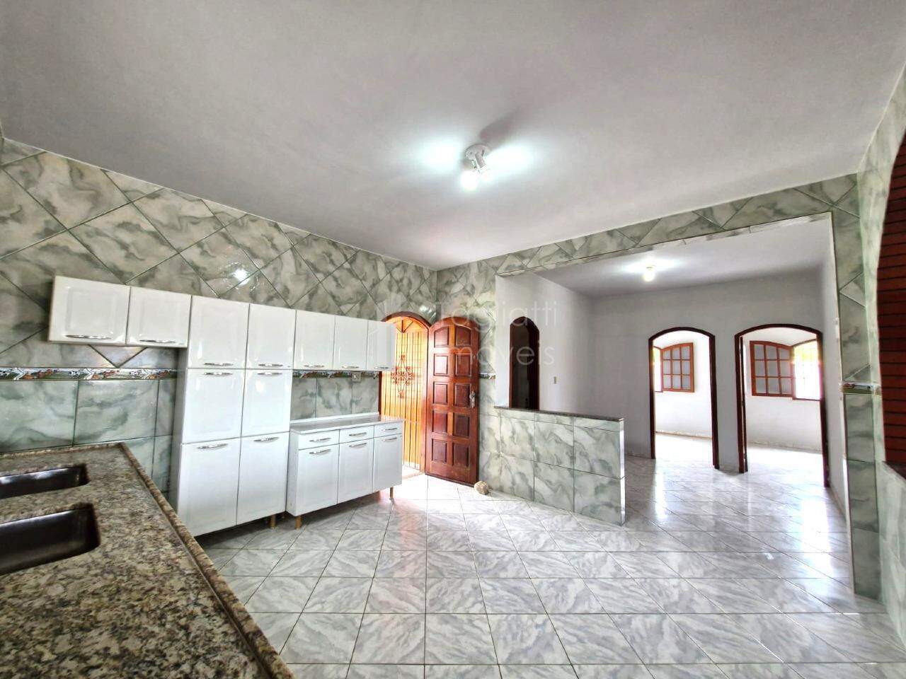 Casa para alugar com 2 quartos, 450m² - Foto 20