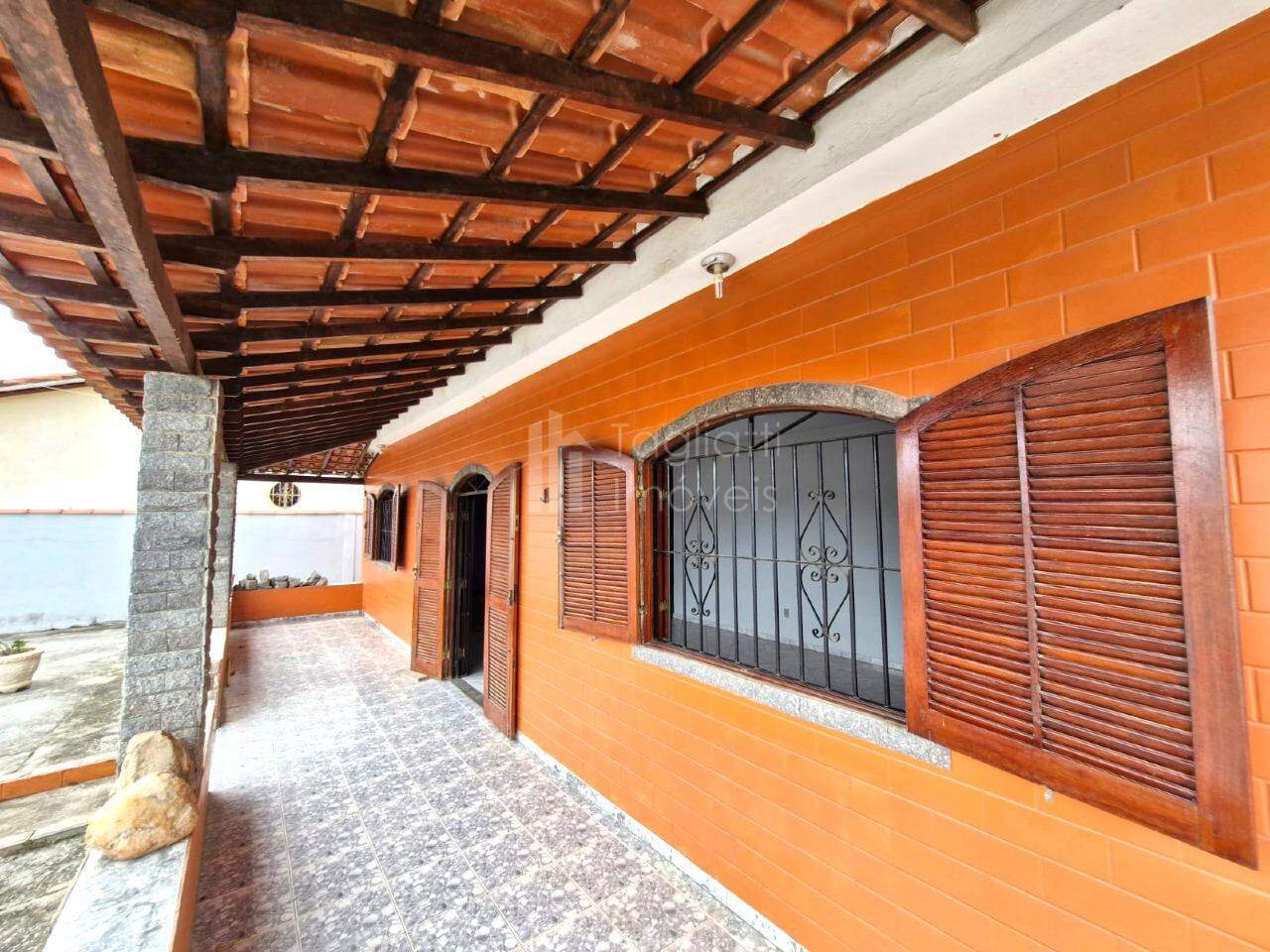 Casa para alugar com 2 quartos, 450m² - Foto 4
