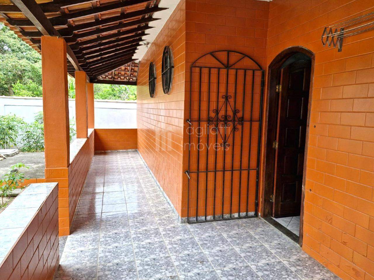 Casa para alugar com 2 quartos, 450m² - Foto 25