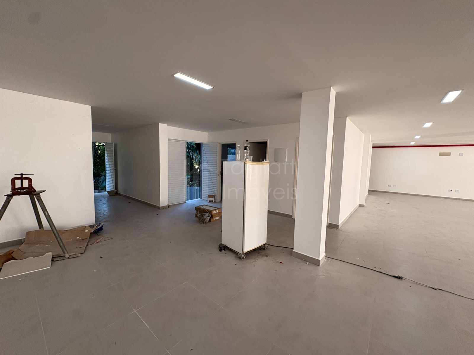 Loja-Salão, 1060 m² - Foto 20