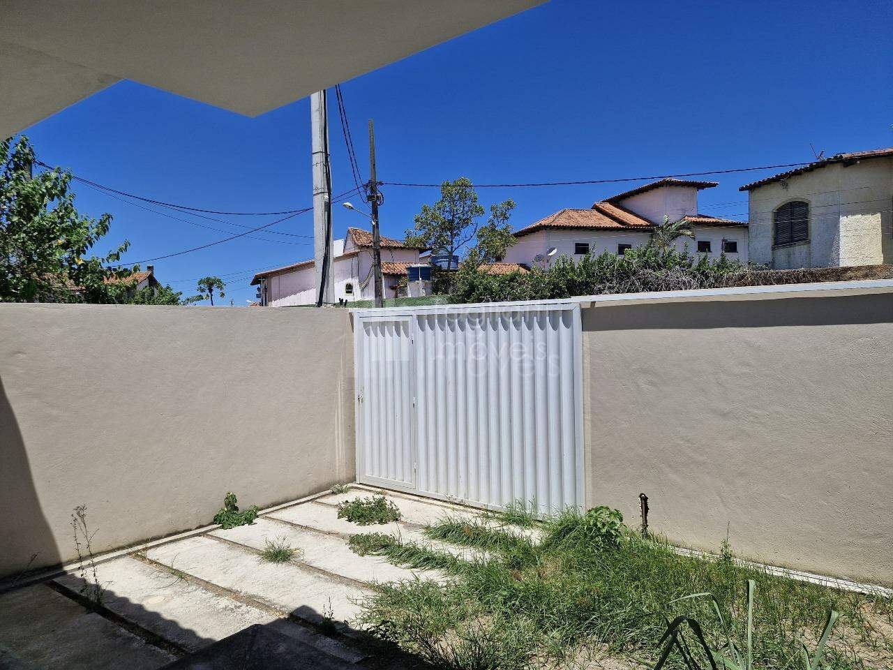 Casa à venda com 2 quartos, 75m² - Foto 3