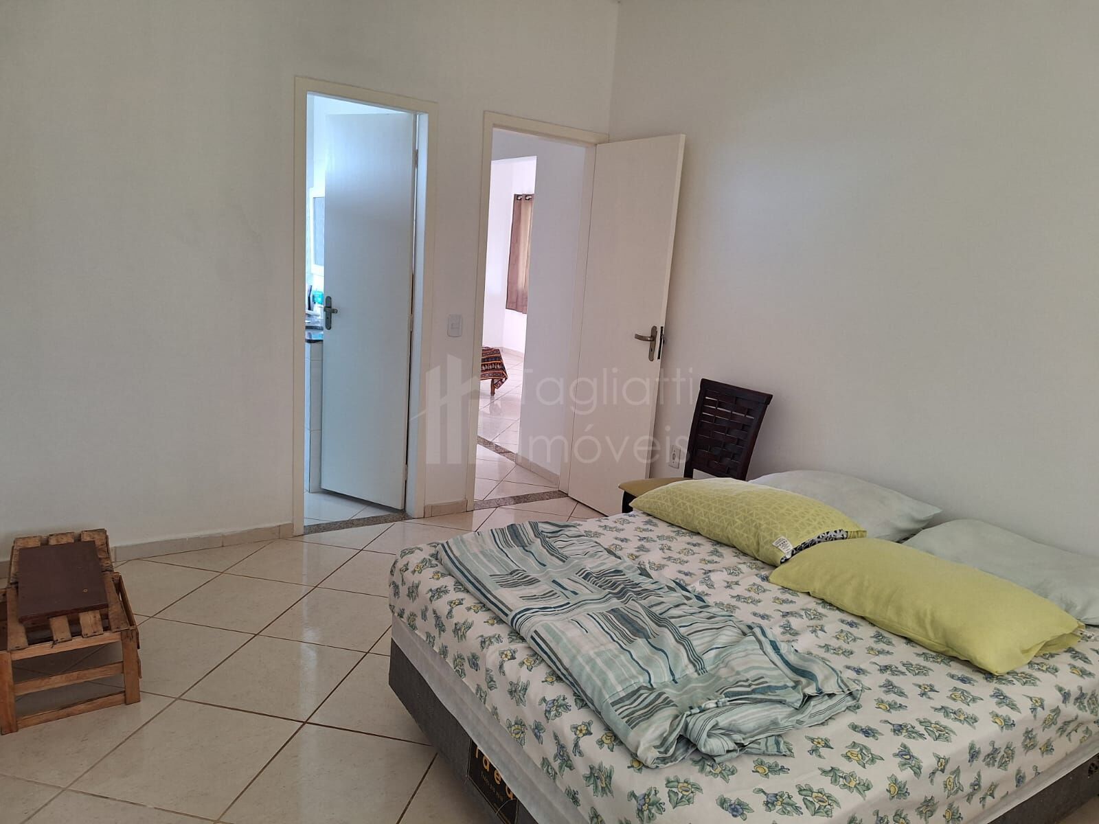 Casa à venda com 4 quartos, 120m² - Foto 13
