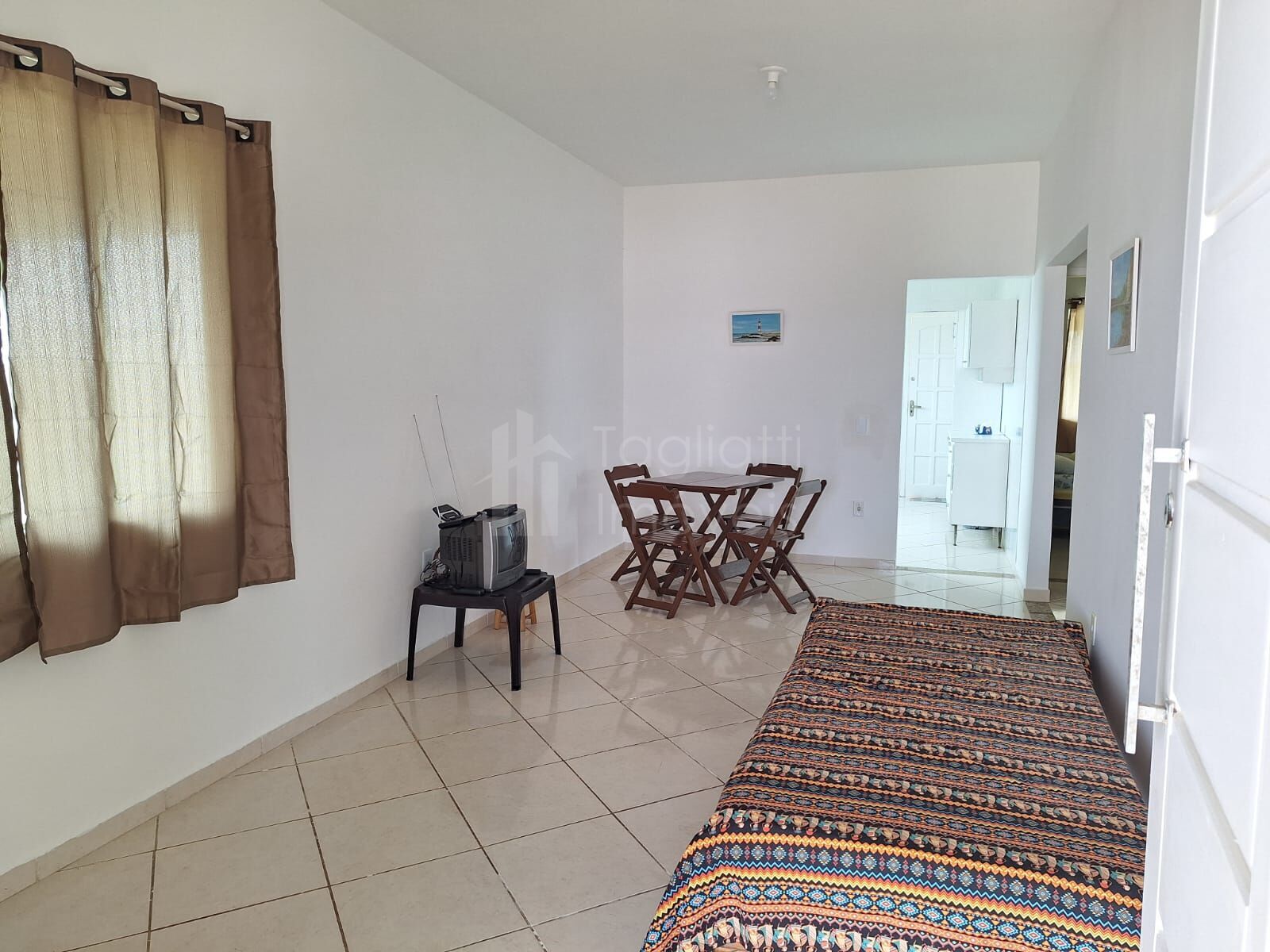 Casa à venda com 4 quartos, 120m² - Foto 3