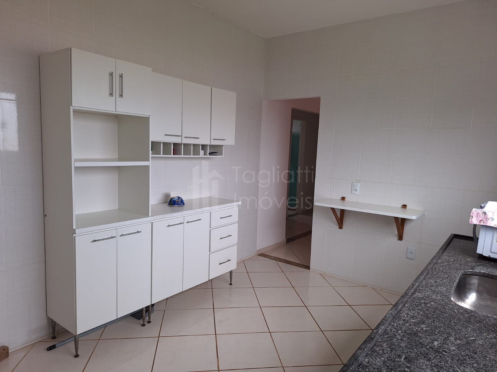 Casa à venda com 4 quartos, 120m² - Foto 14