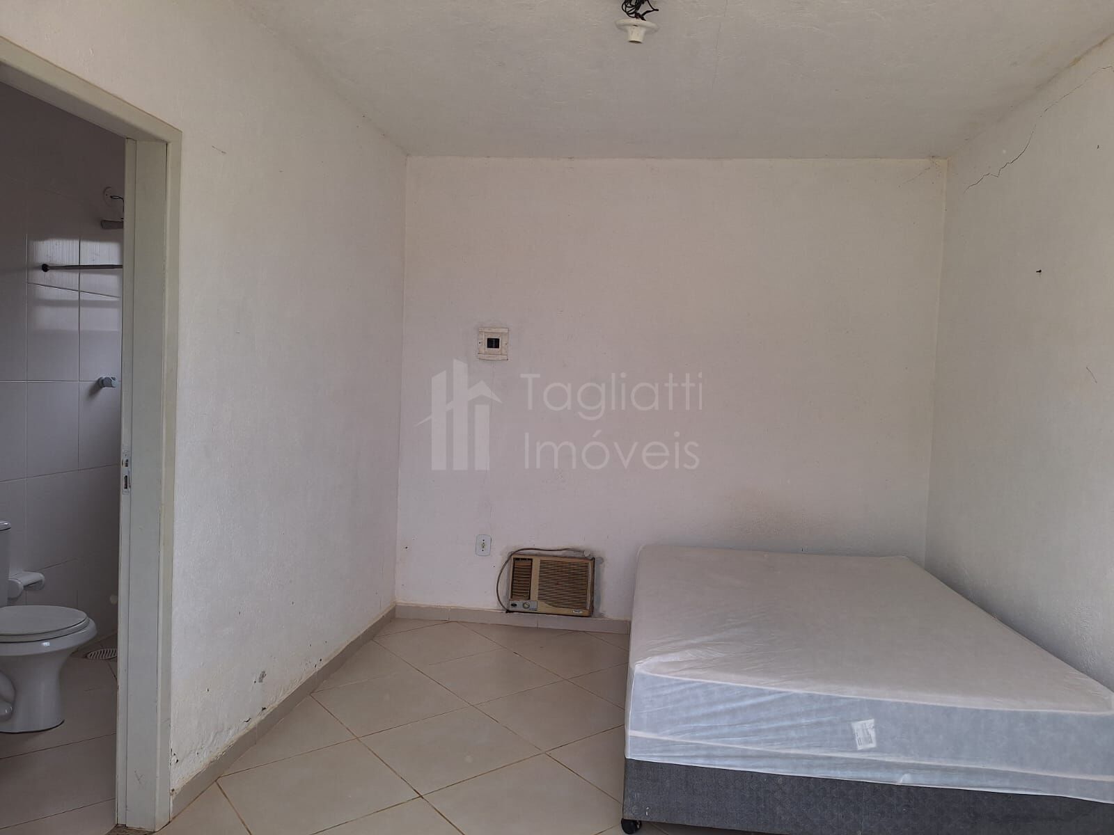 Casa à venda com 4 quartos, 120m² - Foto 18