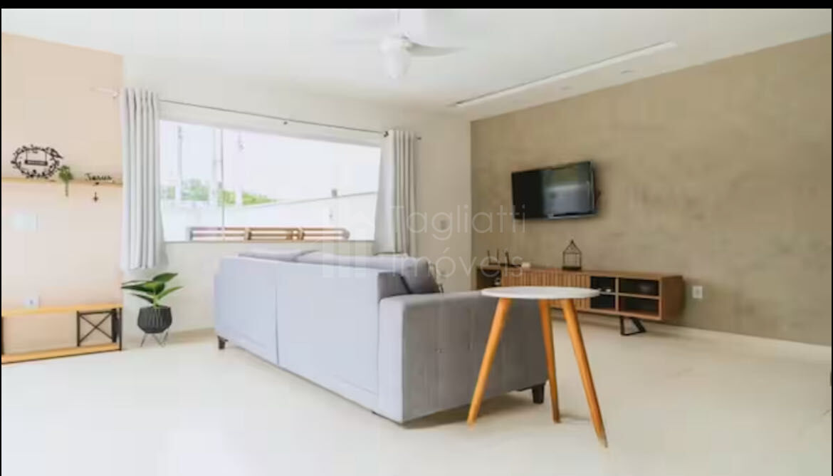 Casa de Condomínio à venda com 5 quartos, 250m² - Foto 4