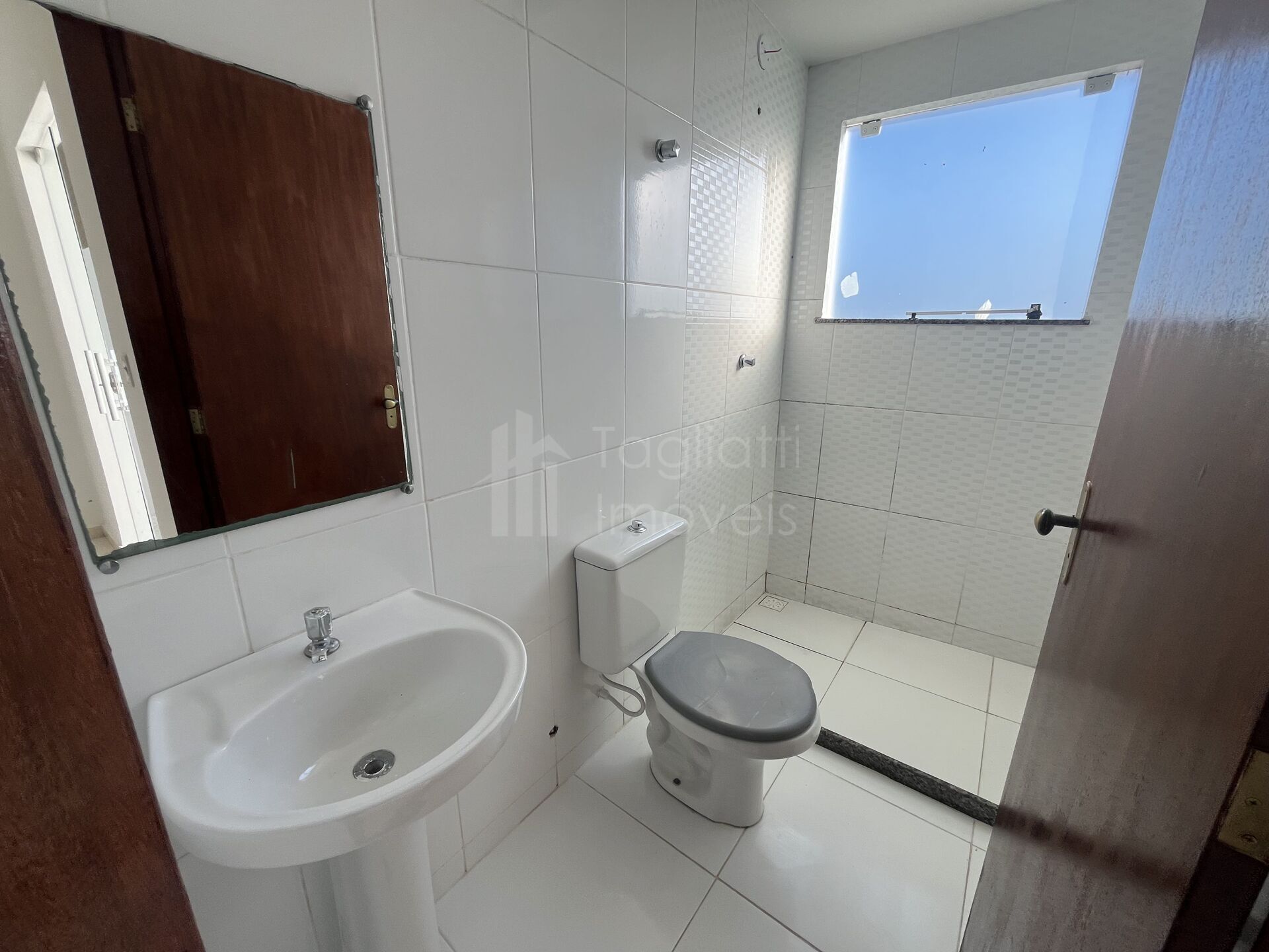 Casa à venda com 2 quartos, 85m² - Foto 10
