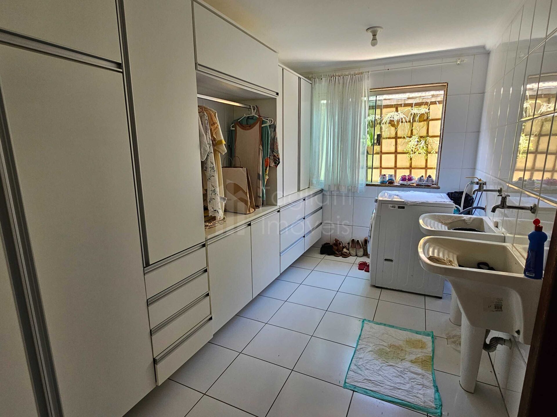 Casa, 3 quartos, 300 m² - Foto 50