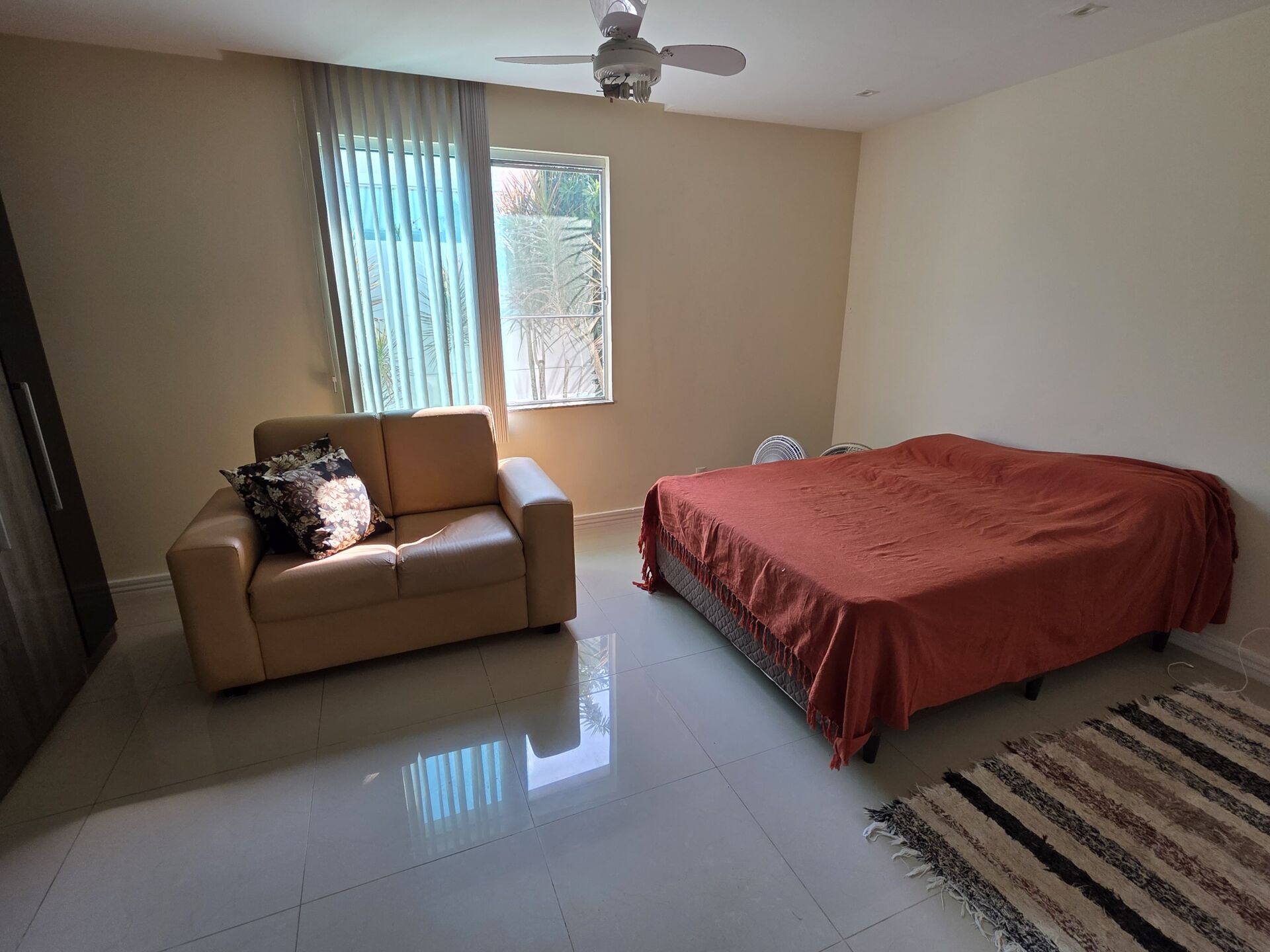 Casa à venda com 3 quartos, 150m² - Foto 11