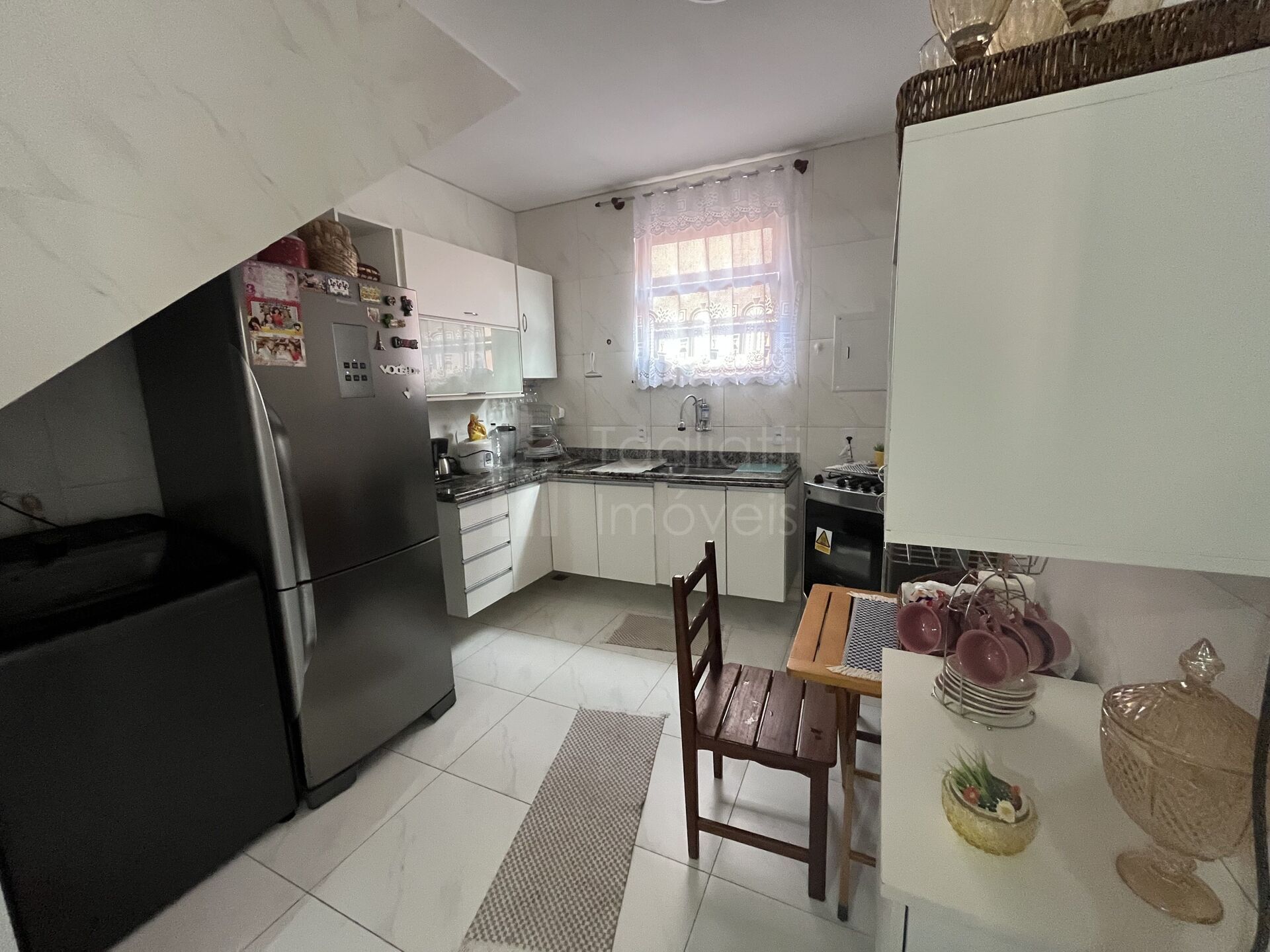 Casa à venda com 3 quartos, 150m² - Foto 4