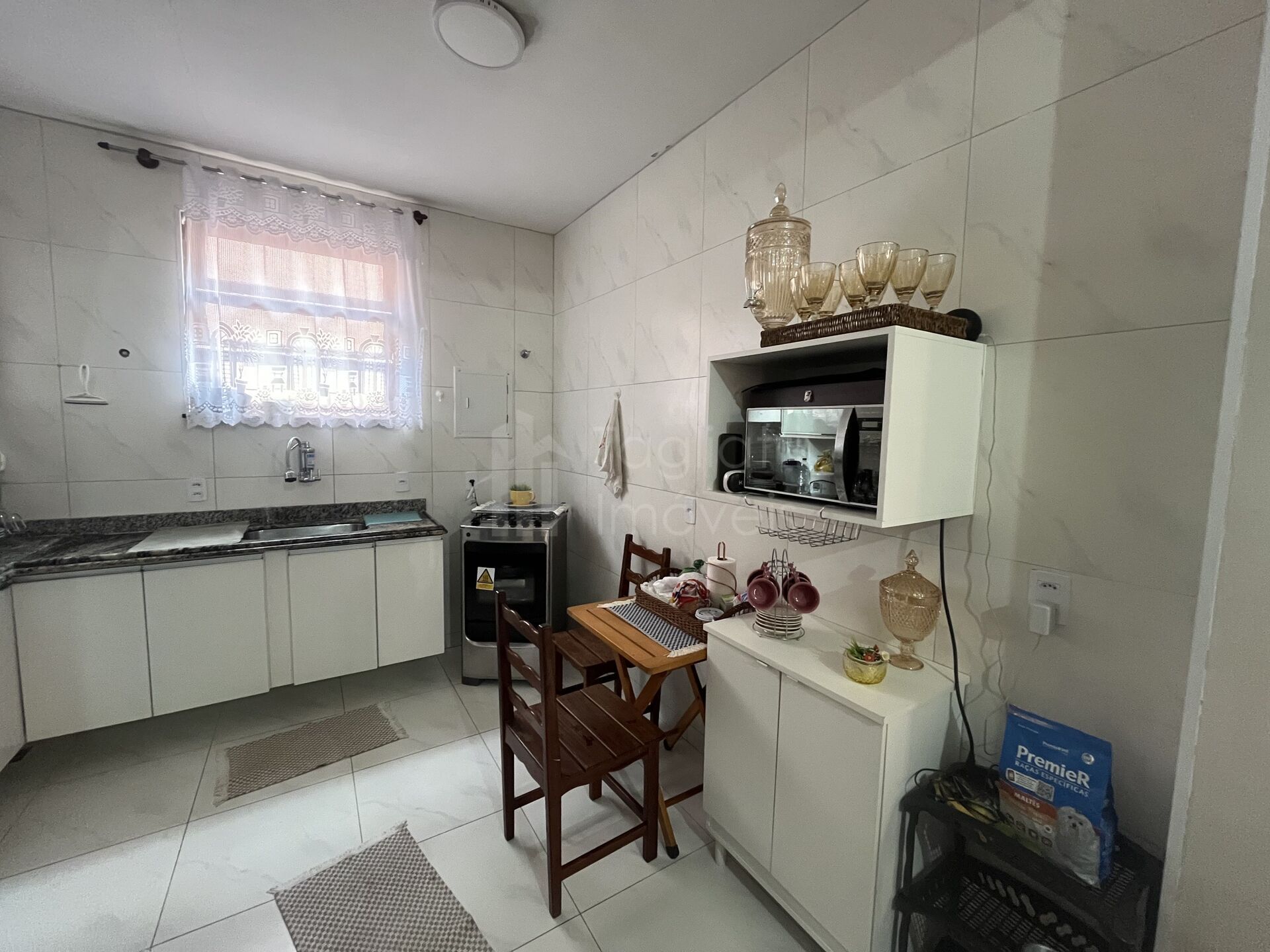 Casa à venda com 3 quartos, 150m² - Foto 3
