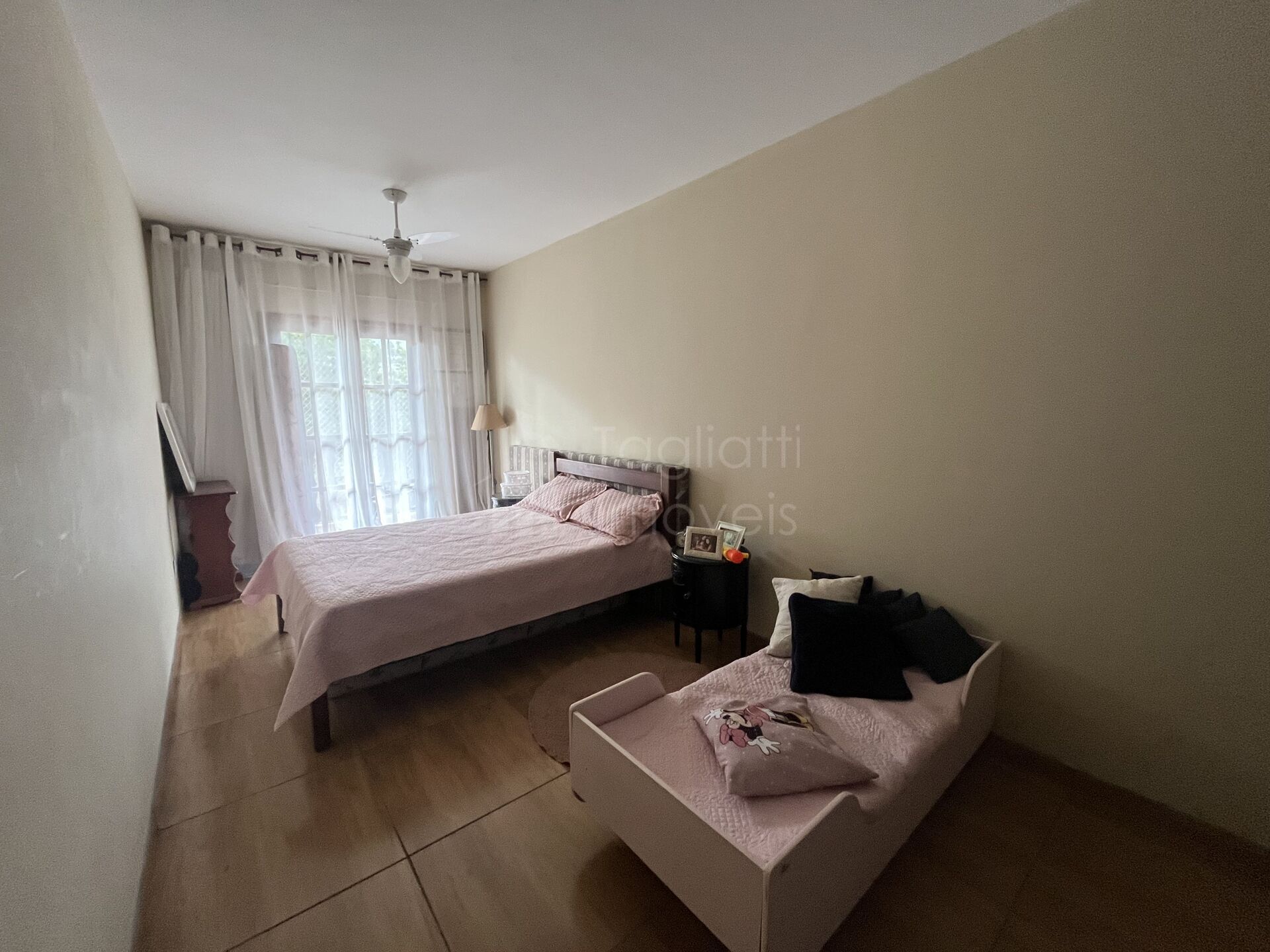Casa à venda com 3 quartos, 150m² - Foto 11