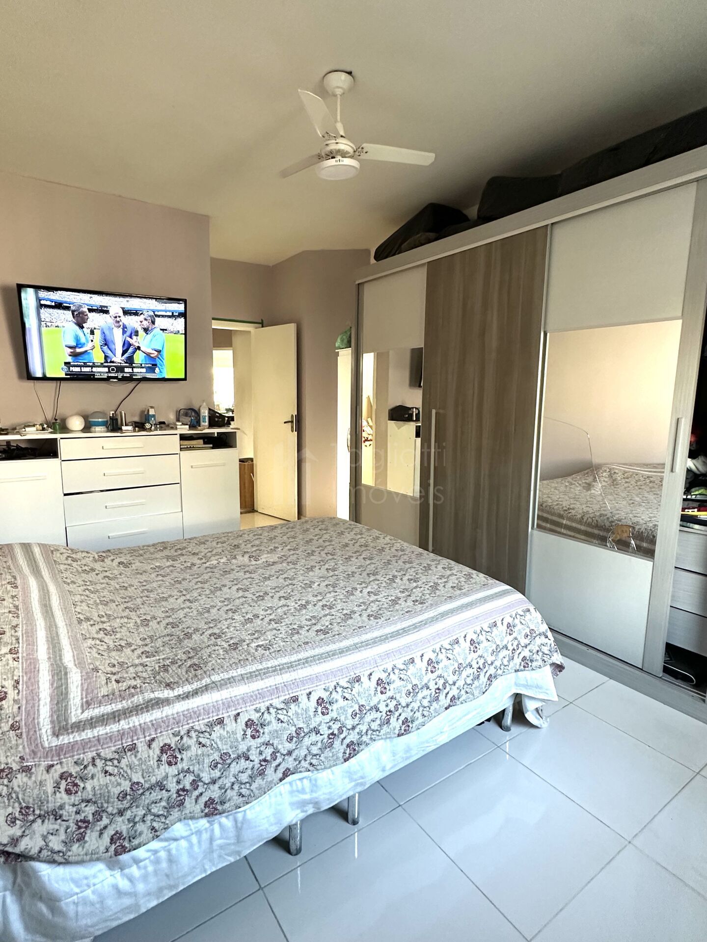 Casa à venda com 2 quartos, 103m² - Foto 4