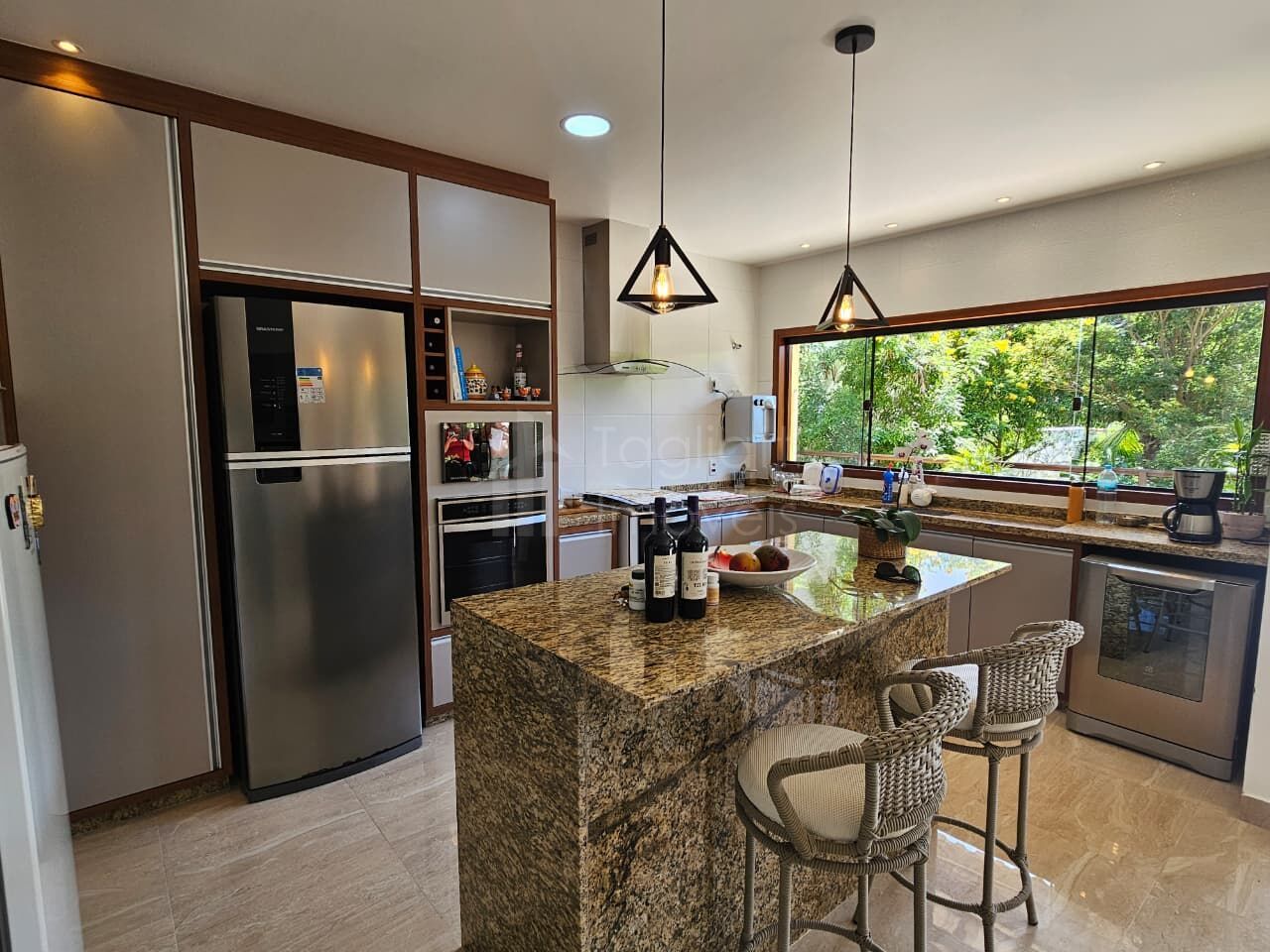 Casa, 3 quartos, 240 m² - Foto 8