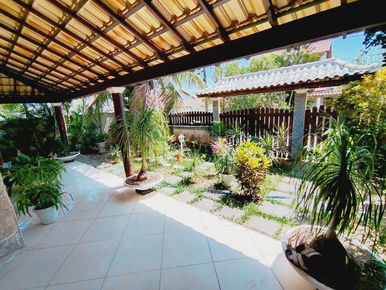 Casa de Condomínio à venda com 3 quartos, 180m² - Foto 4