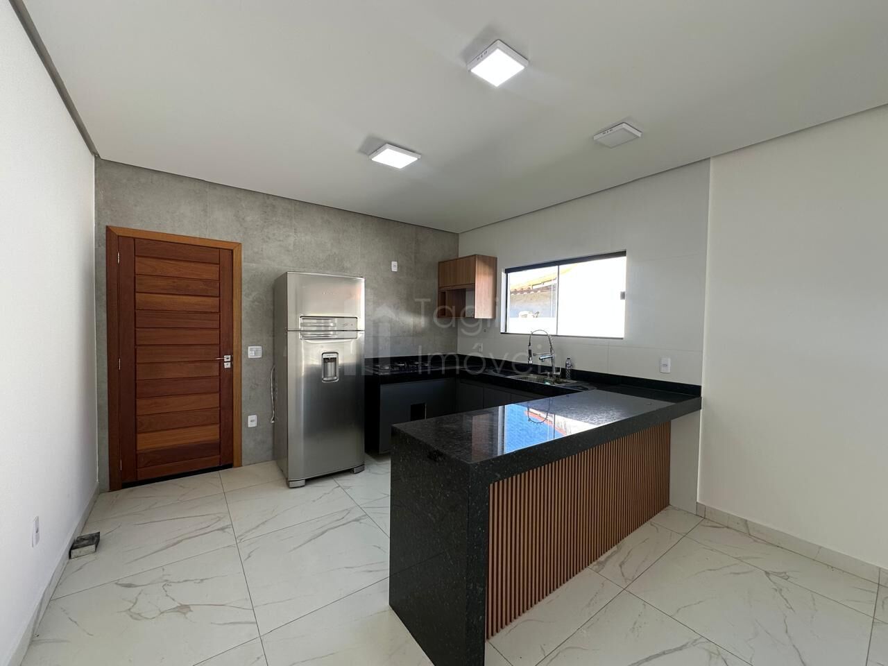 Casa à venda com 3 quartos, 120m² - Foto 5