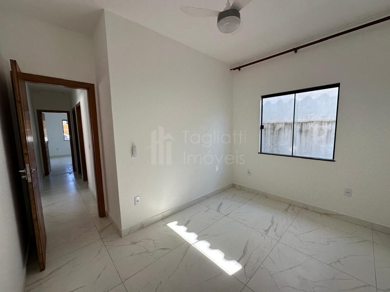 Casa à venda com 3 quartos, 120m² - Foto 14