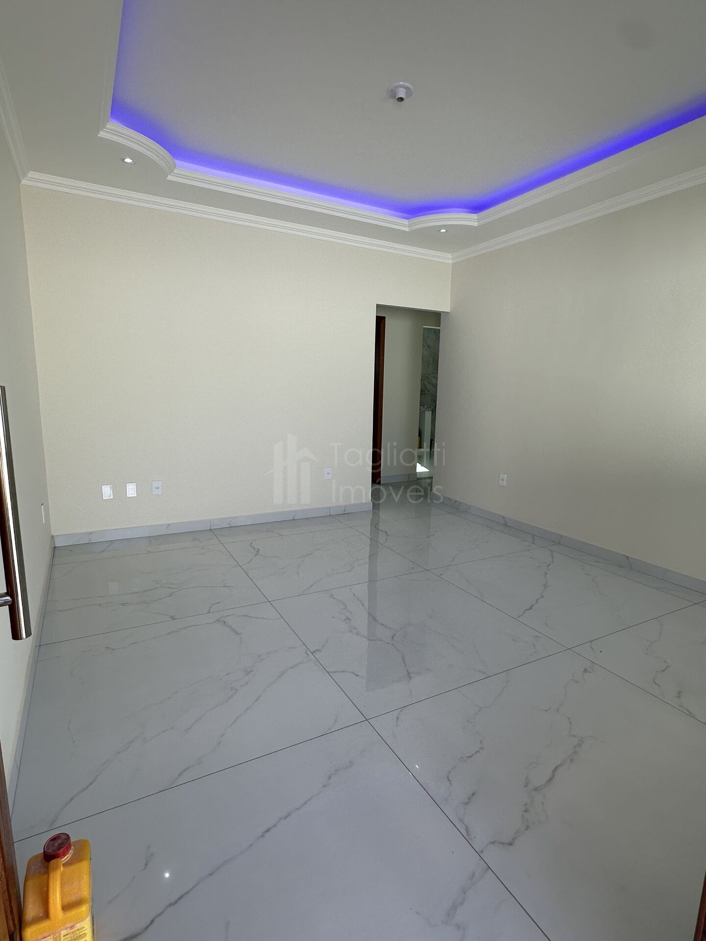 Casa à venda com 3 quartos, 85m² - Foto 5
